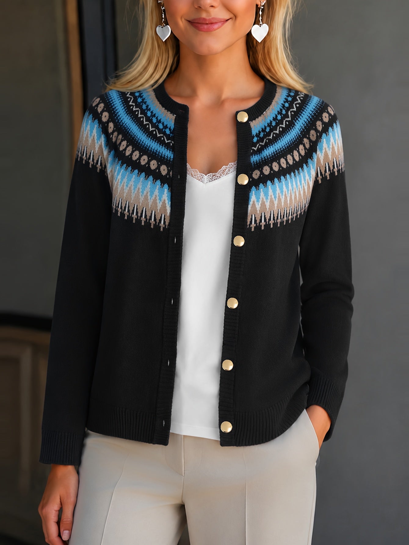 Gilet boutonné à motif Fair Isle Ondri – Haut à manches longues boutonné pour femme, pull en maille jacquard bleu marine, beige et bleu