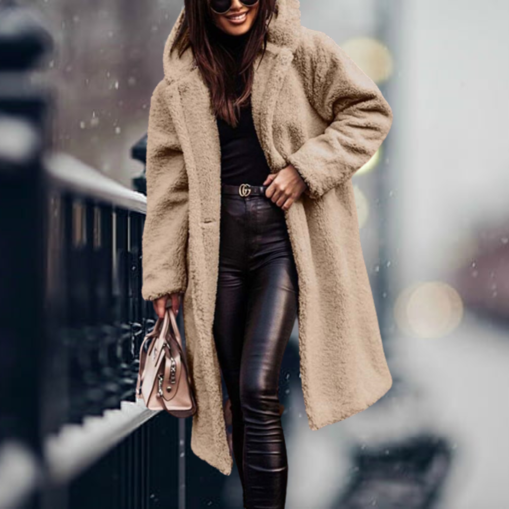 Manteau long en teddy ample Bouclair - Long manteau d’hiver en polaire pour femme, ouvert sur le devant, décontracté