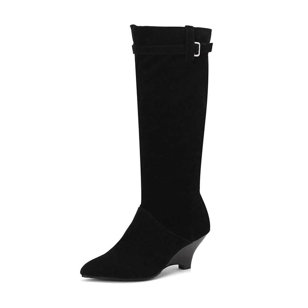 Bottes montantes à talon kitten en daim Cintura – Bottes élégantes pour femme avec bride à boucle, automne-hiver