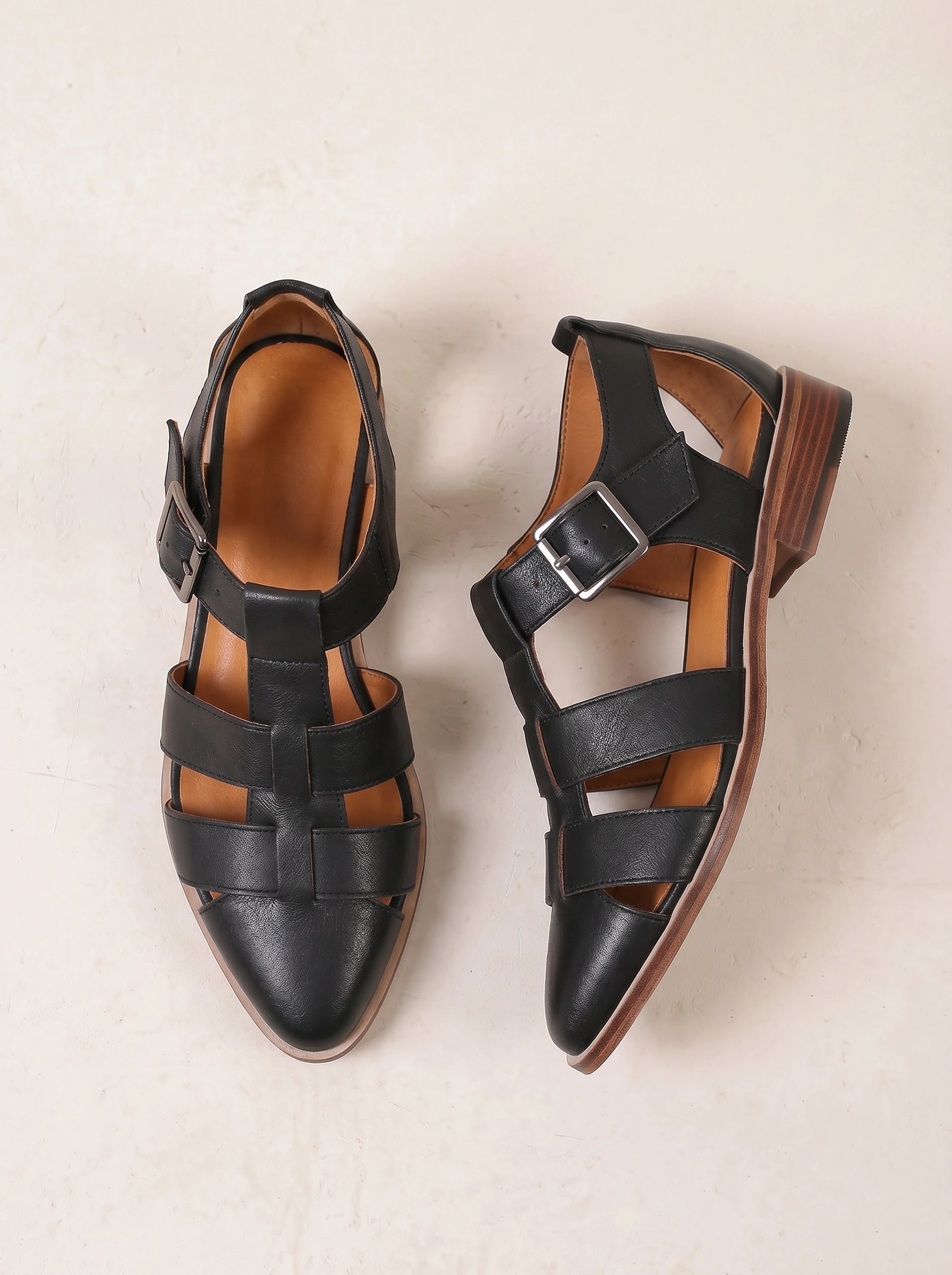 Stratrix Closed-Toe Gladiator Flat Sandals – Leather Cutout Ankle Strap Women Mary Jane Ballet Flats