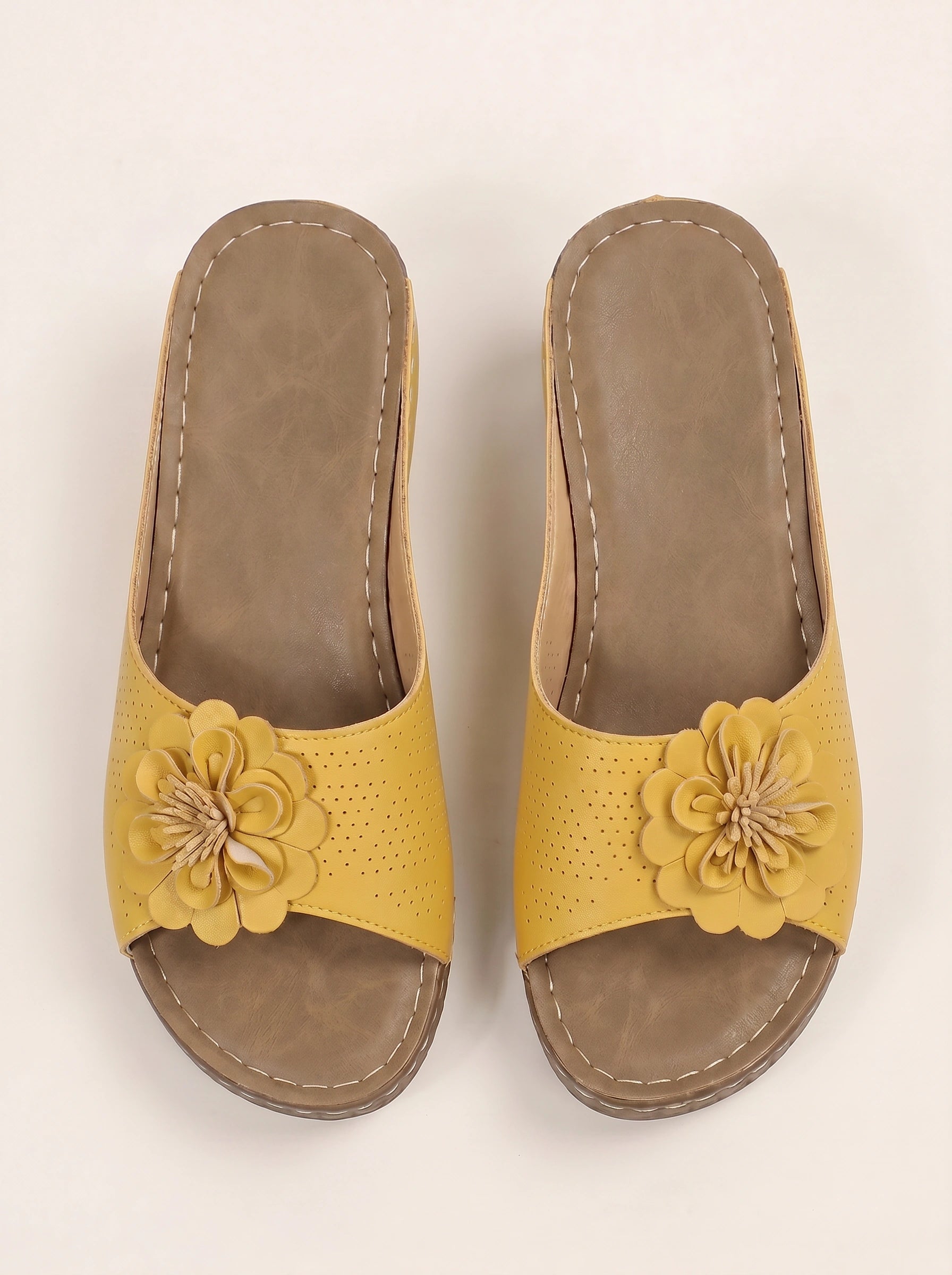 Florea Flower Embellished Platform Sandals – Women Slip-On Wedge Comfort Summer Casual Platform Sandals