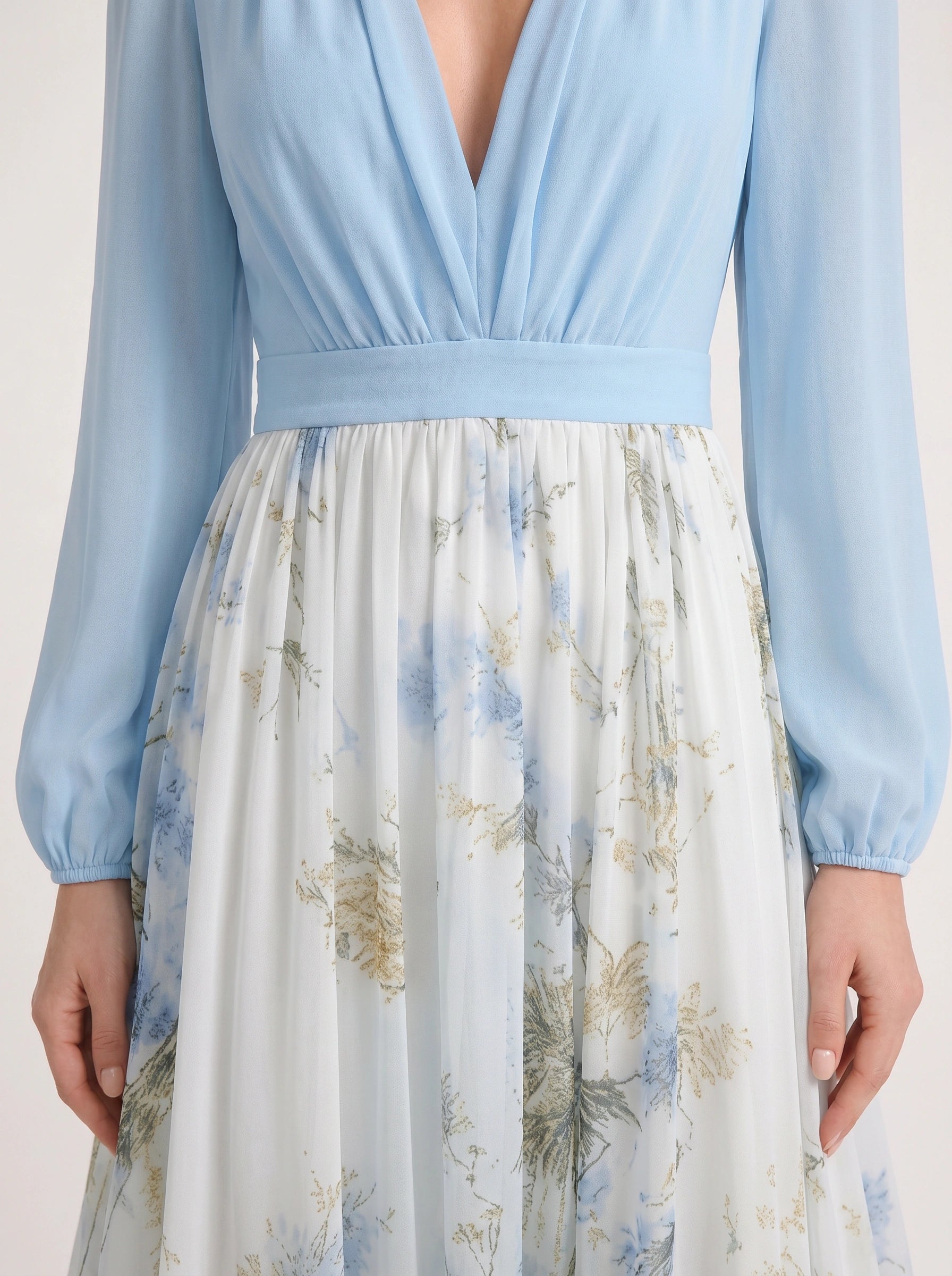 Cielflo Plunge V-Neck Maxi Dress – Floral Long Sleeve Women Wedding Guest Formal Summer Blue White Maxi Dress
