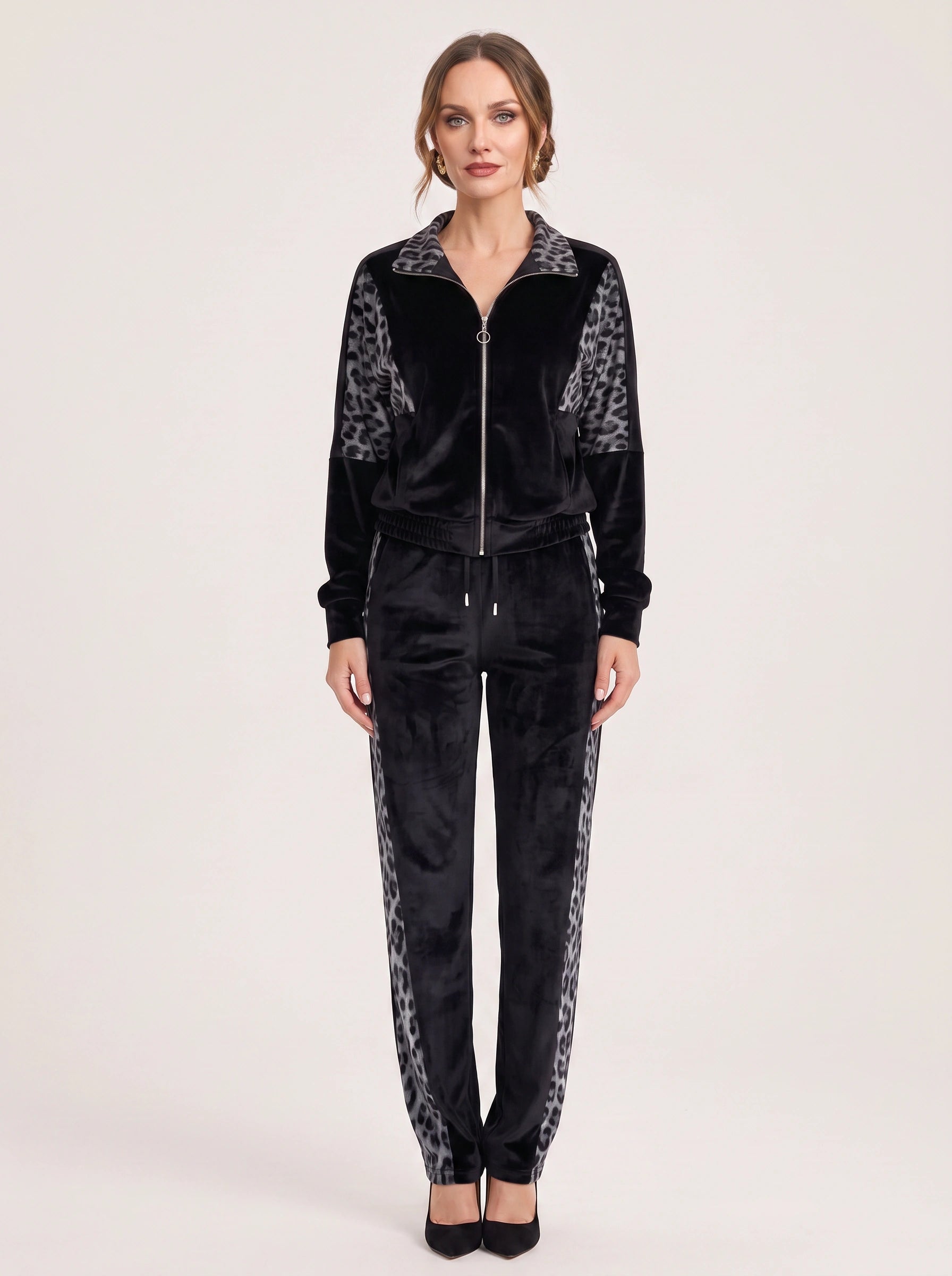 Velouche Velvet Leopard Tracksuit Set – Women Velvet Animal Print Loungewear Zip Jacket Pants Two Piece