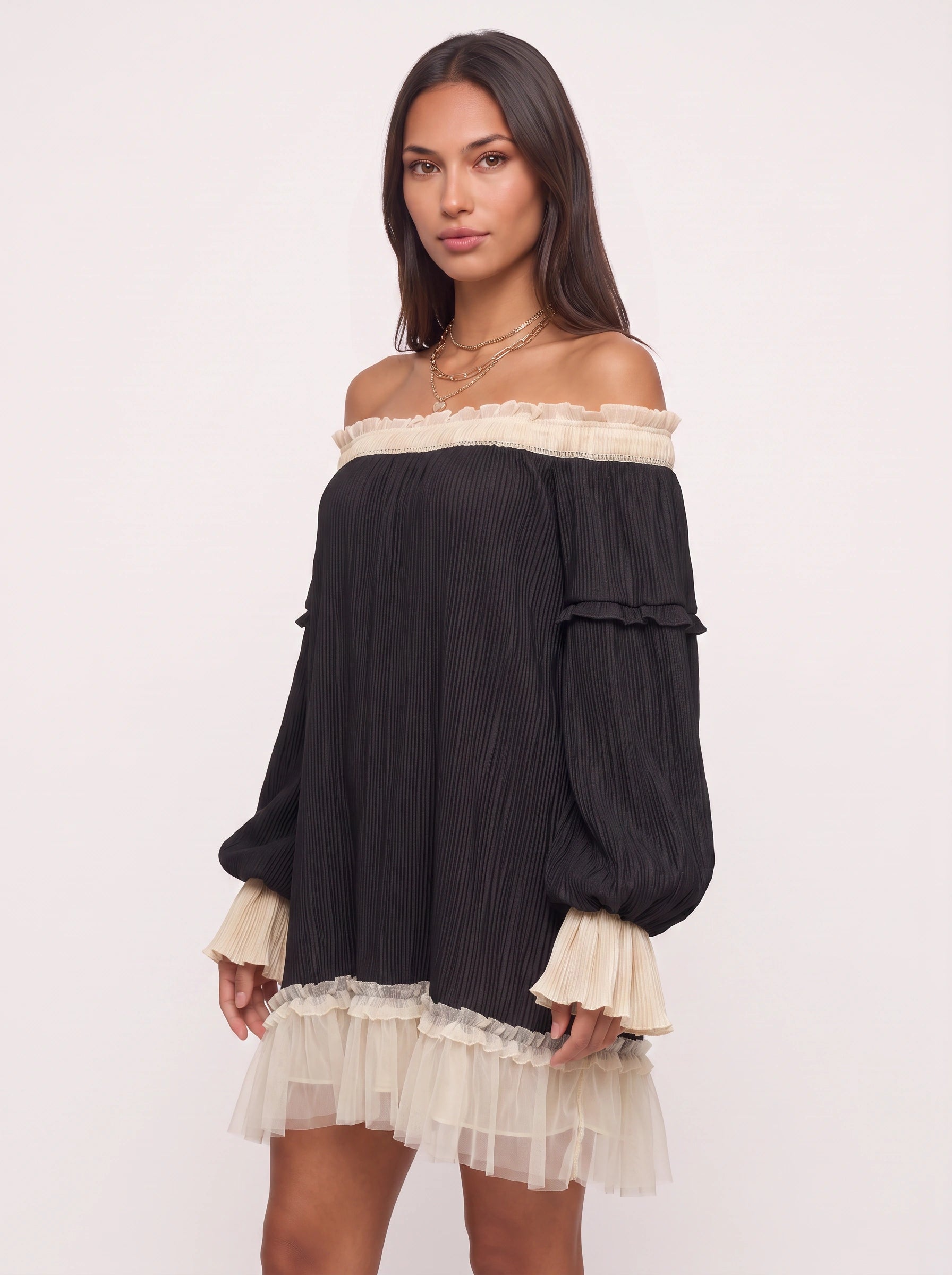 Contrapli Off-Shoulder Ruffle Mini Dress – Women Party Cocktail Wedding Guest Pleated Contrast Trim Mini Dress