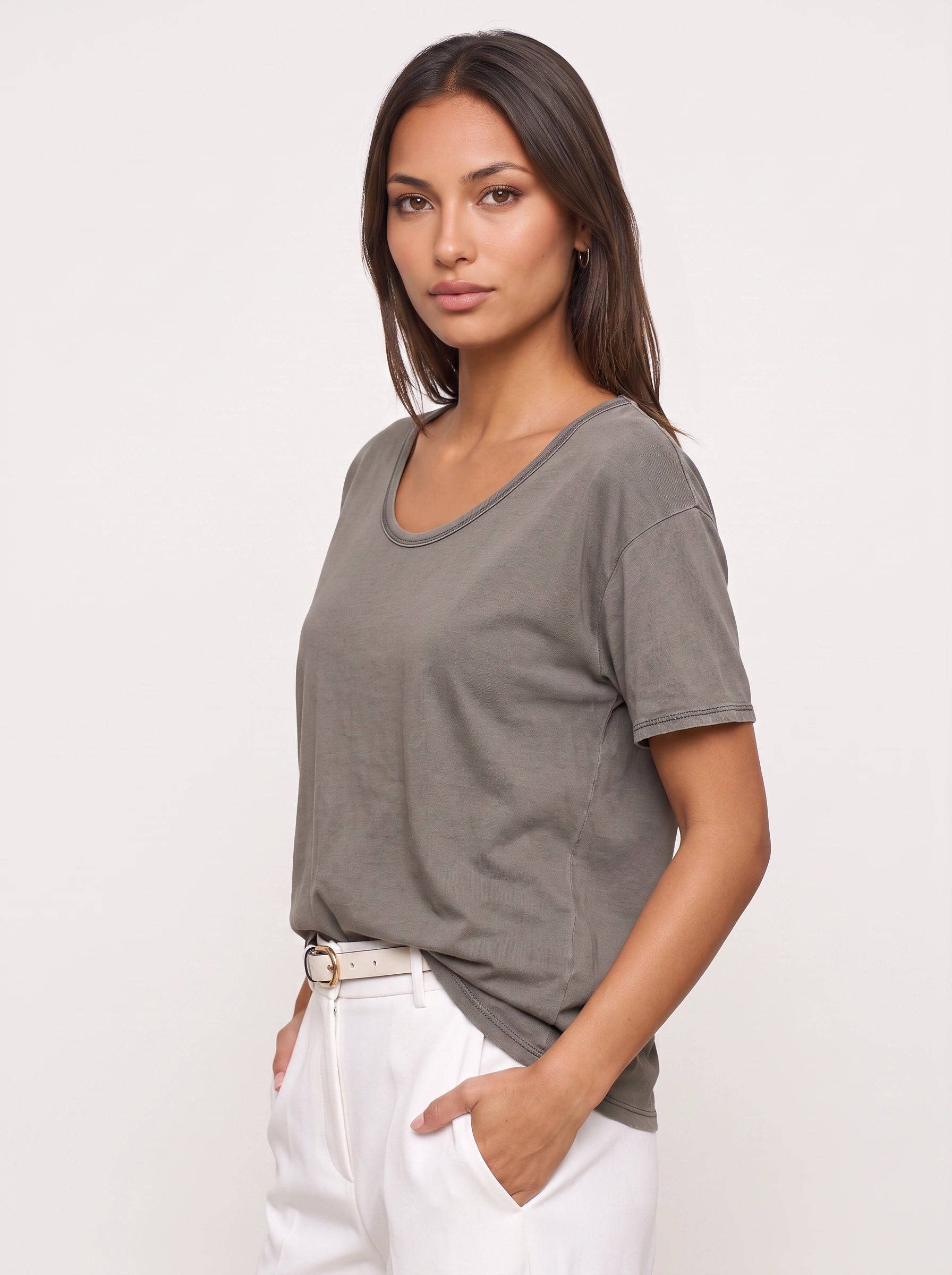 Ombressa Oversized V-Neck Top – Women Relaxed Fit Short Sleeve Casual Lounge Everyday Tee