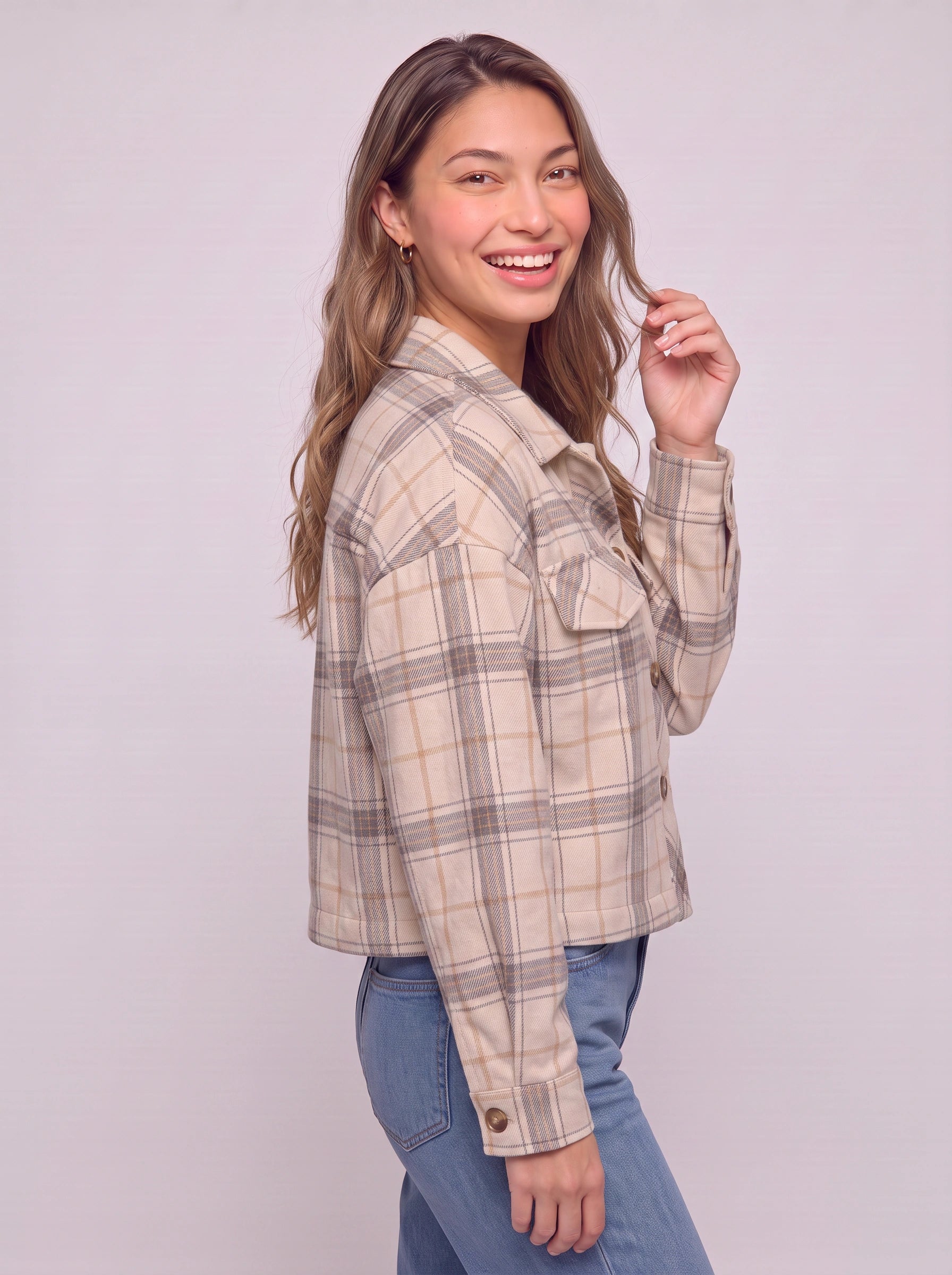 Quadrum Cropped Plaid Shirt Jacket – Oversized Button Up Women Flannel Shacket Winter Casual Streetwear