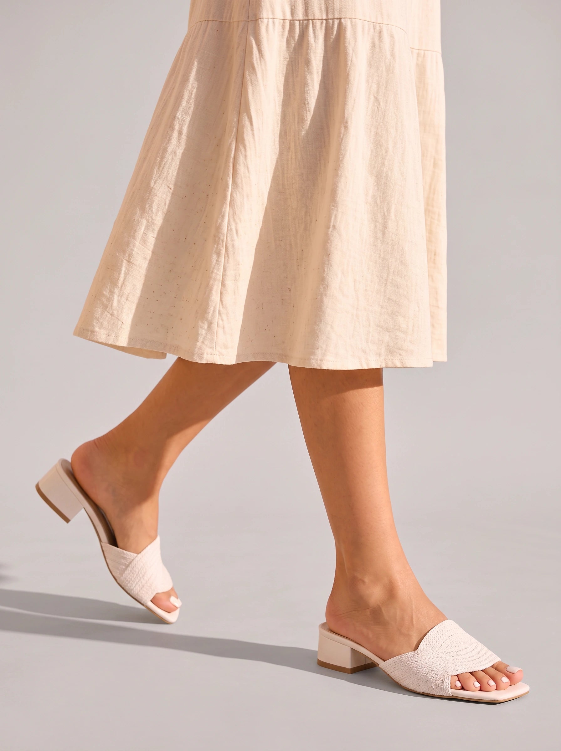 Ciabra Textured Block Heel Slide Sandal – Women Open Toe Mule Summer Casual Dress Low Heel Sandal