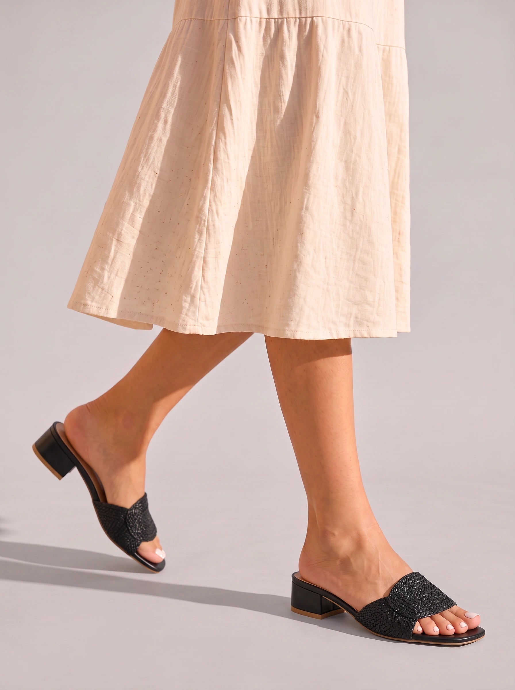 Ciabra Textured Block Heel Slide Sandal – Women Open Toe Mule Summer Casual Dress Low Heel Sandal
