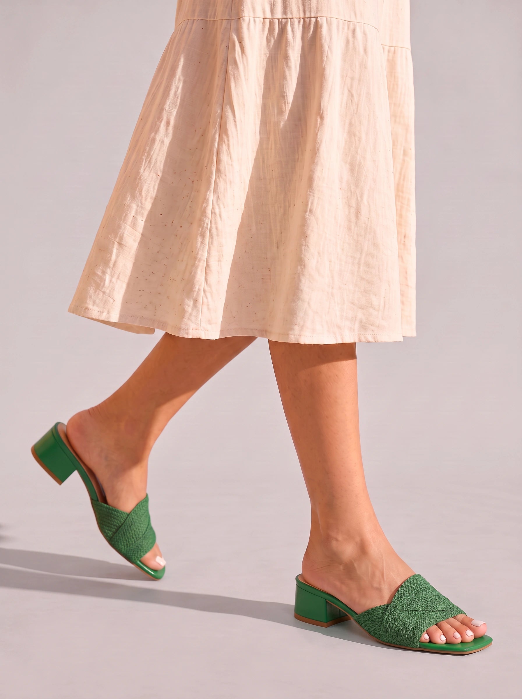 Ciabra Textured Block Heel Slide Sandal – Women Open Toe Mule Summer Casual Dress Low Heel Sandal