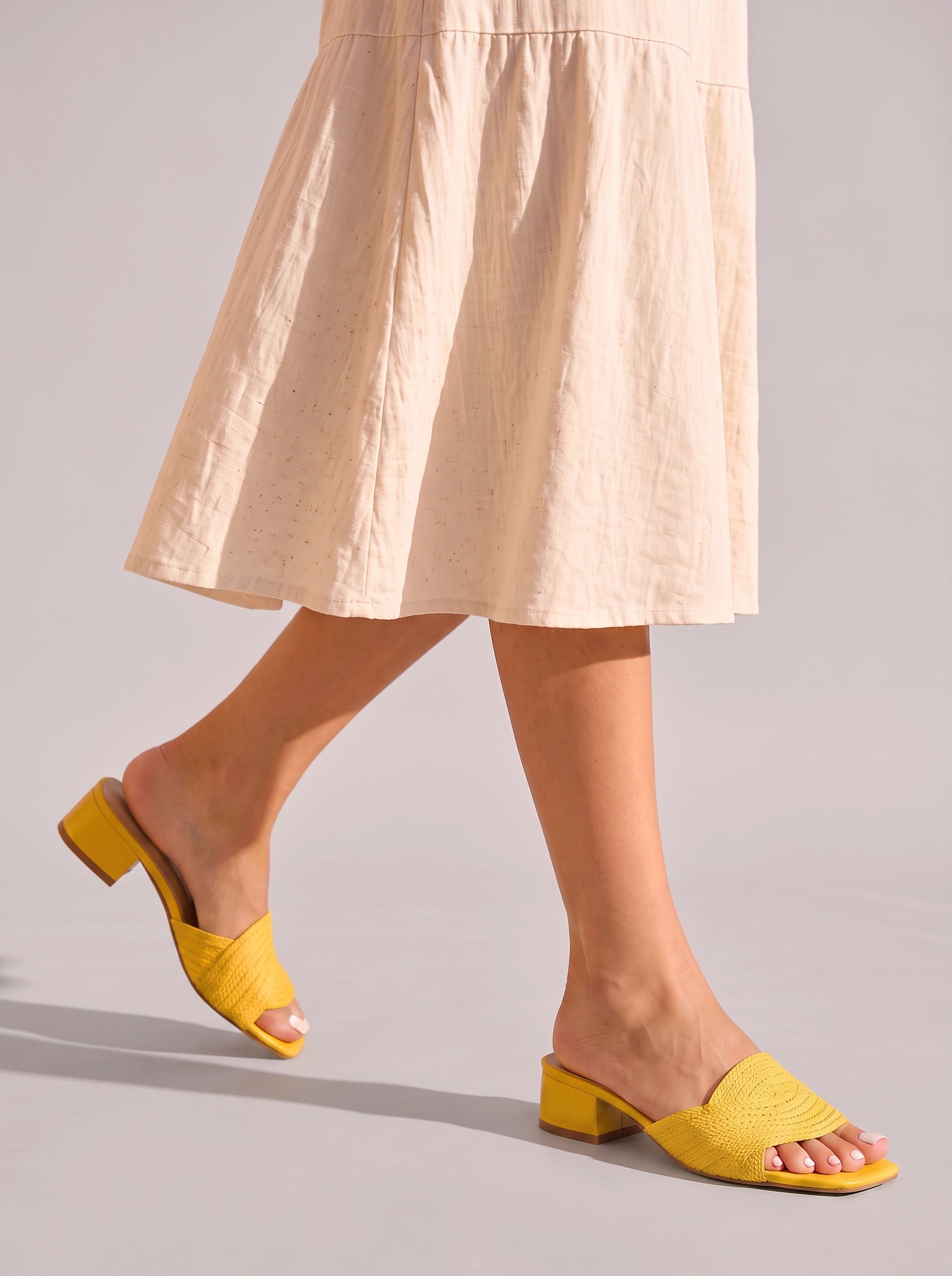 Ciabra Textured Block Heel Slide Sandal – Women Open Toe Mule Summer Casual Dress Low Heel Sandal
