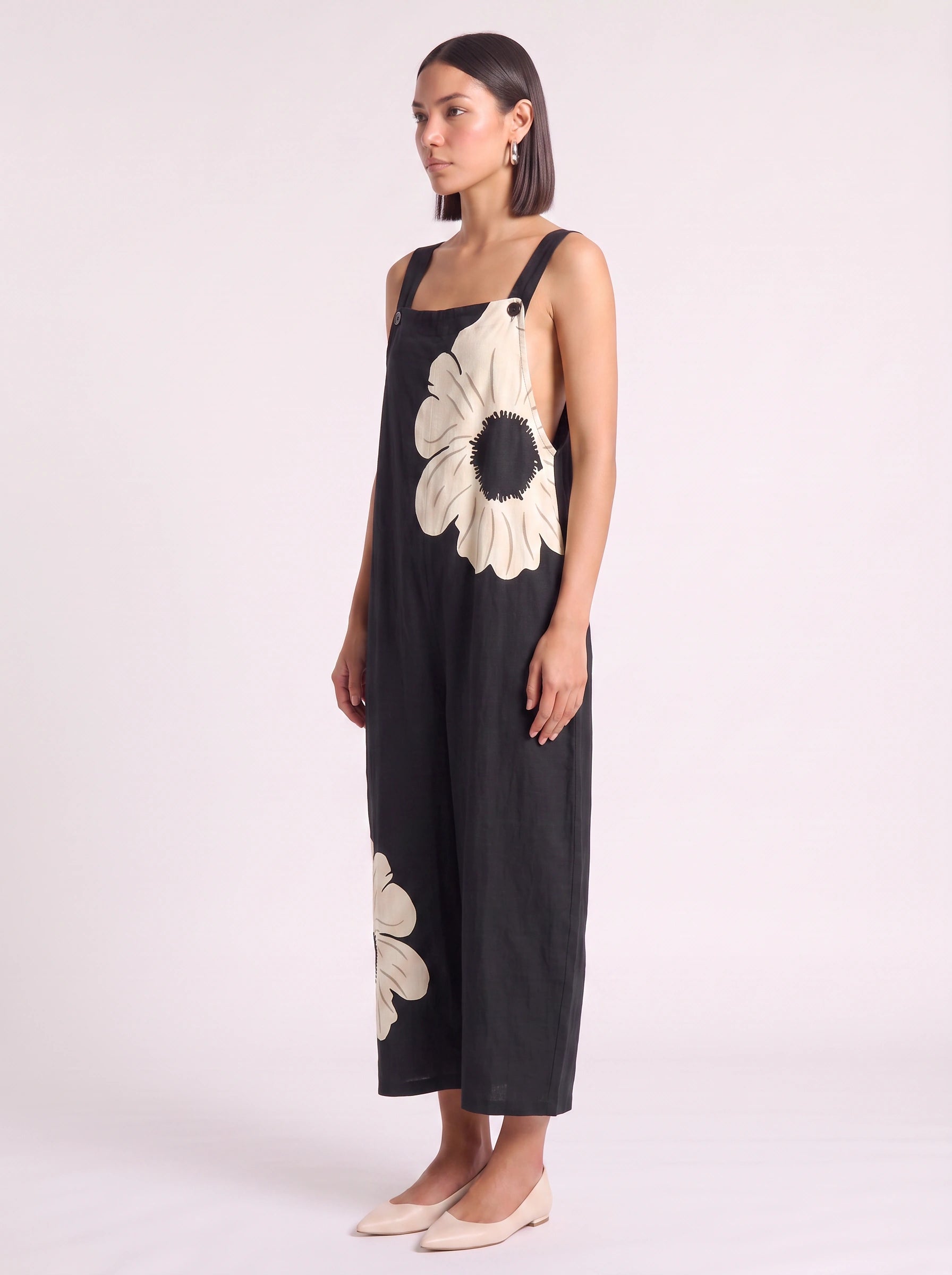 Petala Wide-Leg Dungaree Jumpsuit – Floral Print Cotton Linen Women Summer Casual Beach Vacation Wide-Leg Jumpsuit