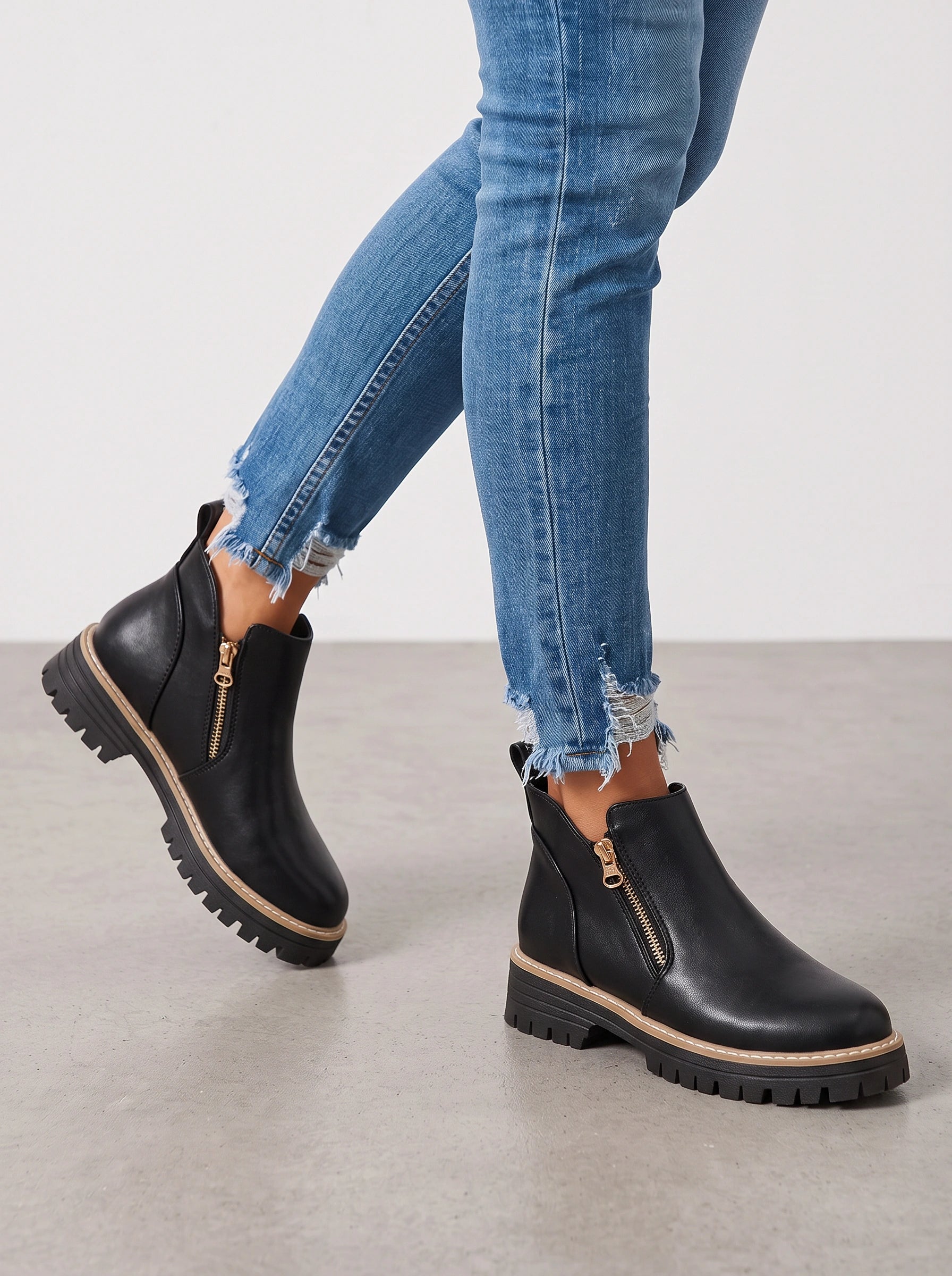 Zipcrest Chelsea Ankle Boots – Chunky Sole Platform Women Winter Leather Waterproof Chelsea Boots
