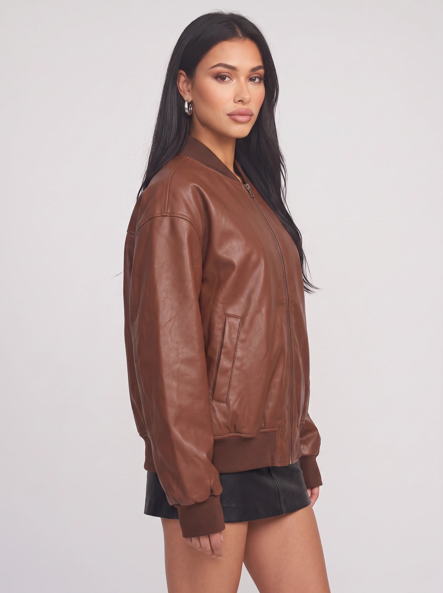 Copria Oversized Leather Bomber Jacket – Women Ribbed Trim Casual Streetwear Winter Bomber Jacket