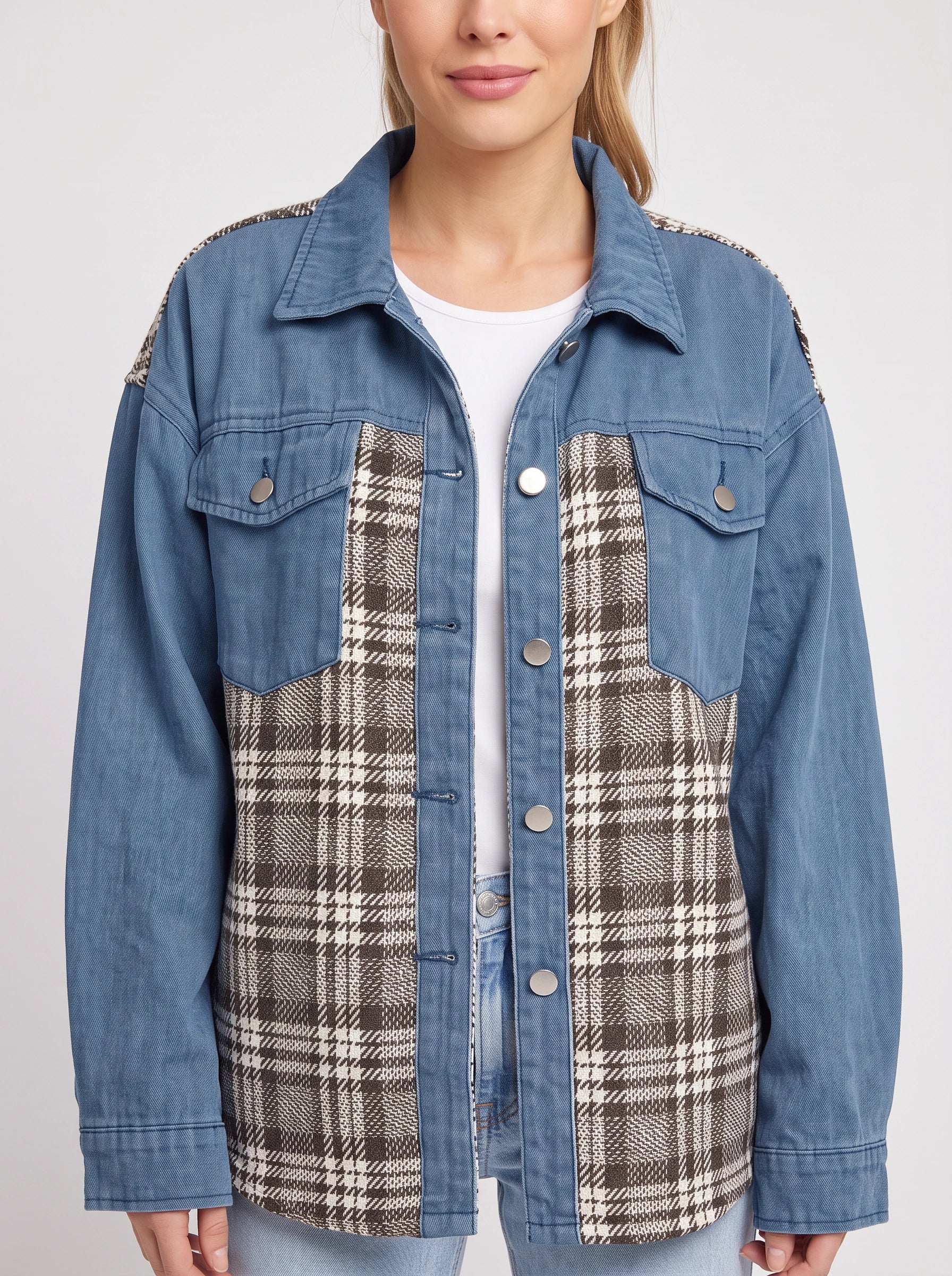 Tarsco Oversized Denim Plaid Shacket – Women Checkered Jean Jacket Casual Streetwear Button-Up Shacket