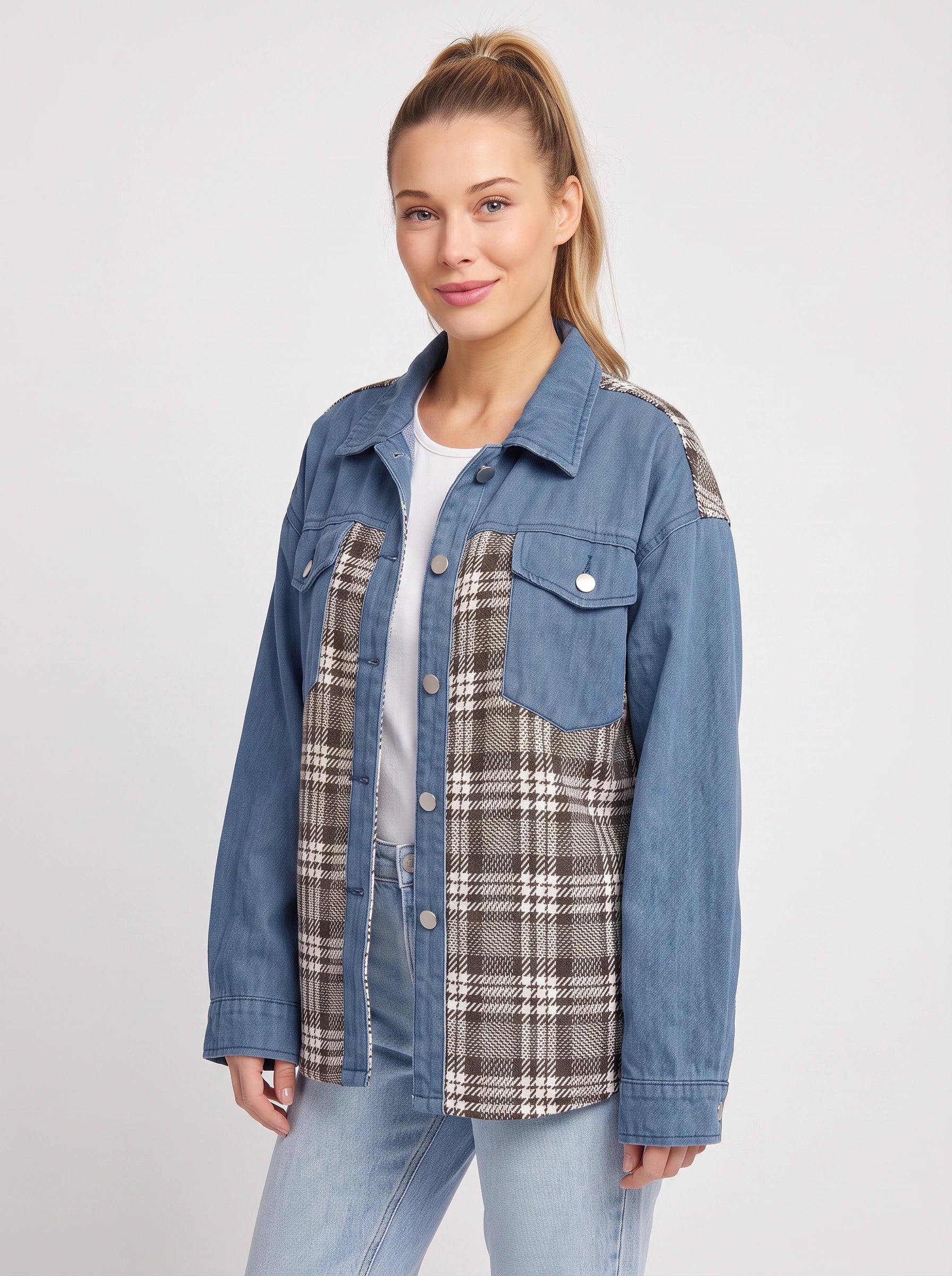 Tarsco Oversized Denim Plaid Shacket – Women Checkered Jean Jacket Casual Streetwear Button-Up Shacket