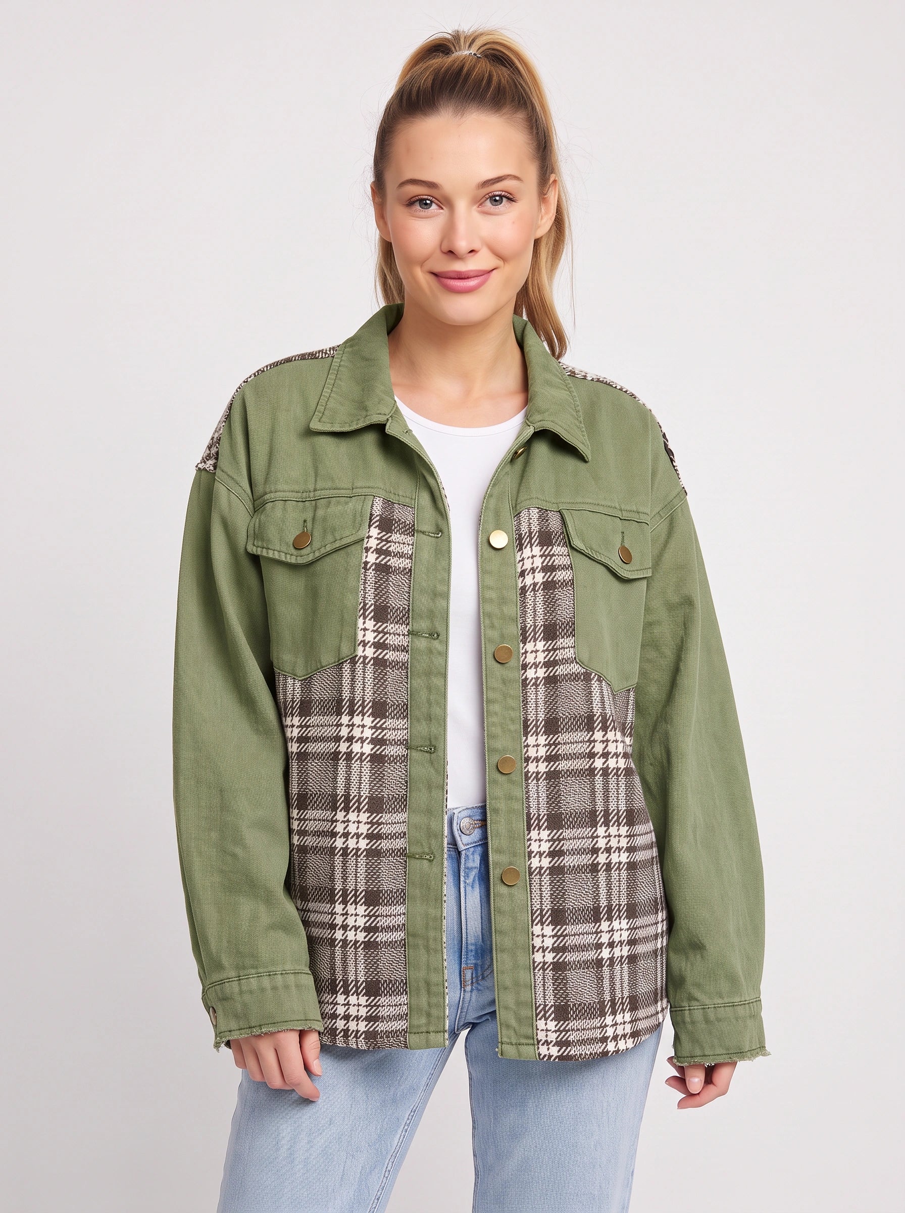 Tarsco Oversized Denim Plaid Shacket – Women Checkered Jean Jacket Casual Streetwear Button-Up Shacket