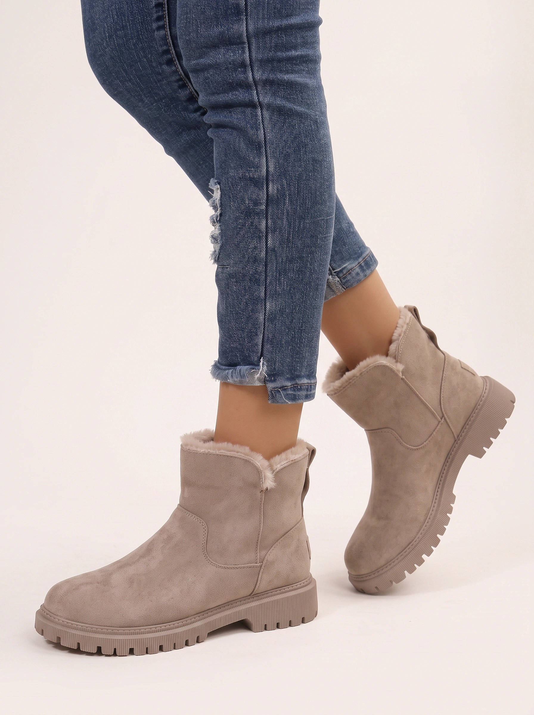 Pelora Faux Fur Lined Ankle Boots – Waterproof Boots Women Chelsea Platform Snow Boot Ladies