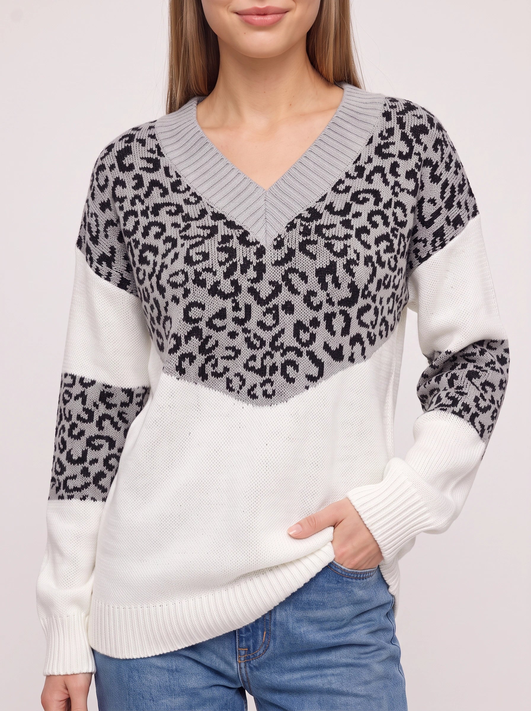 Leopari V-Neck Leopard Print Sweater – Oversized Knit Sweater Women Casual Pullover Animal Print Top
