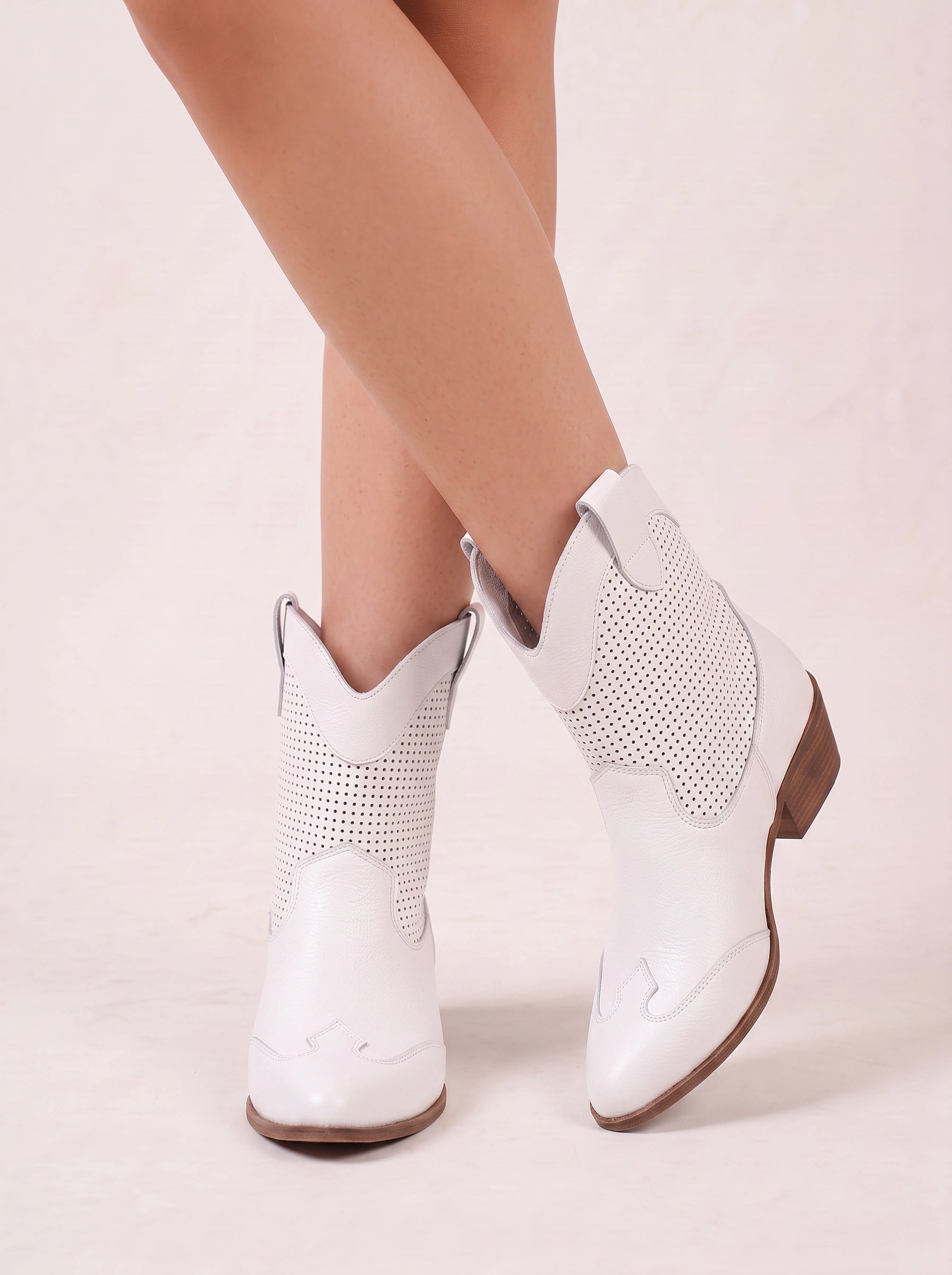 Perfora Western Ankle Boots – Women Cowgirl Boots Perforated Leather Block Heel Ladies Western Boots