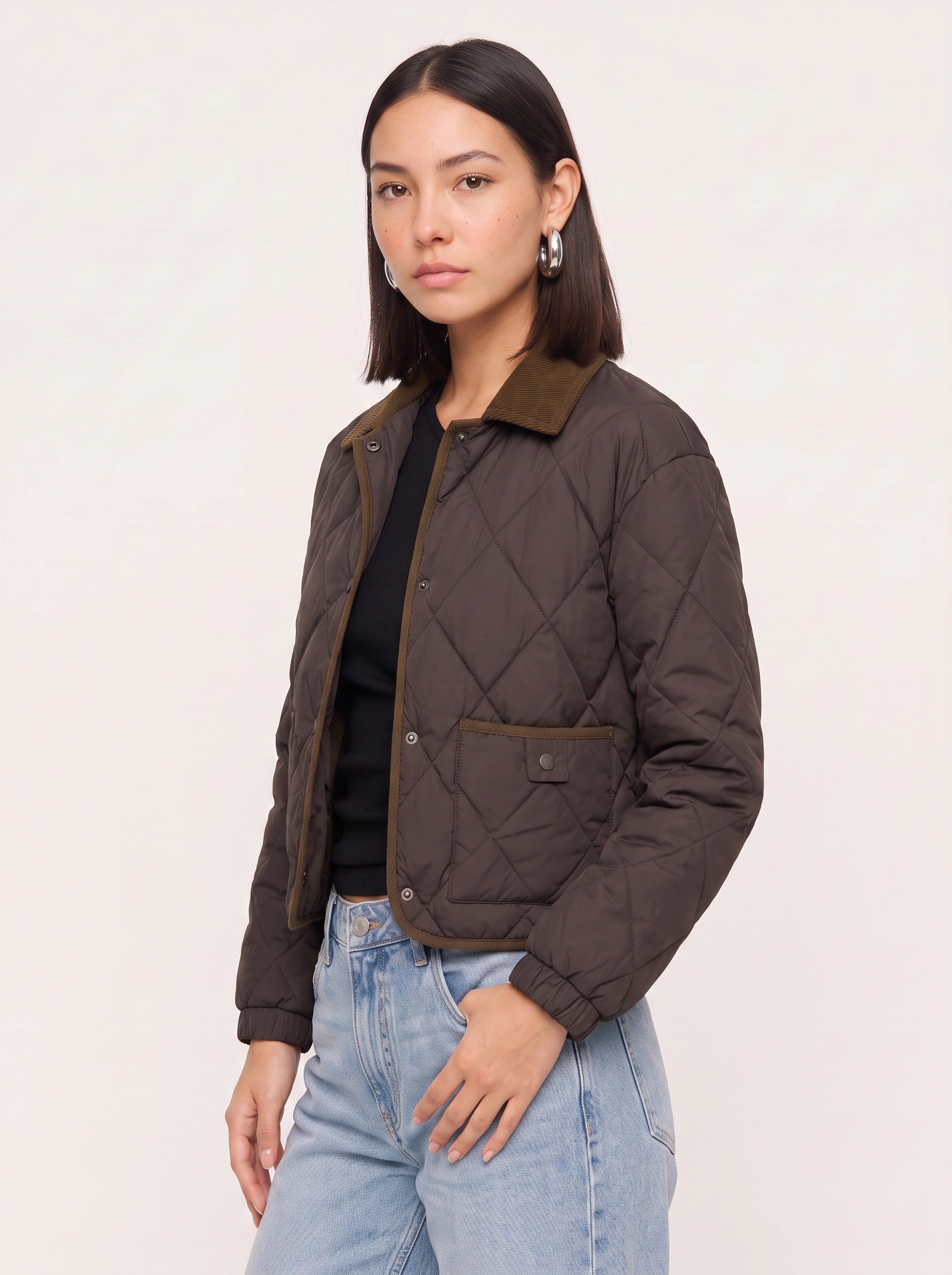 Quiltrend Diamond Quilted Cropped Puffer Jacket – Women Corduroy Collar Winter Outerwear Casual Streetwear Coat