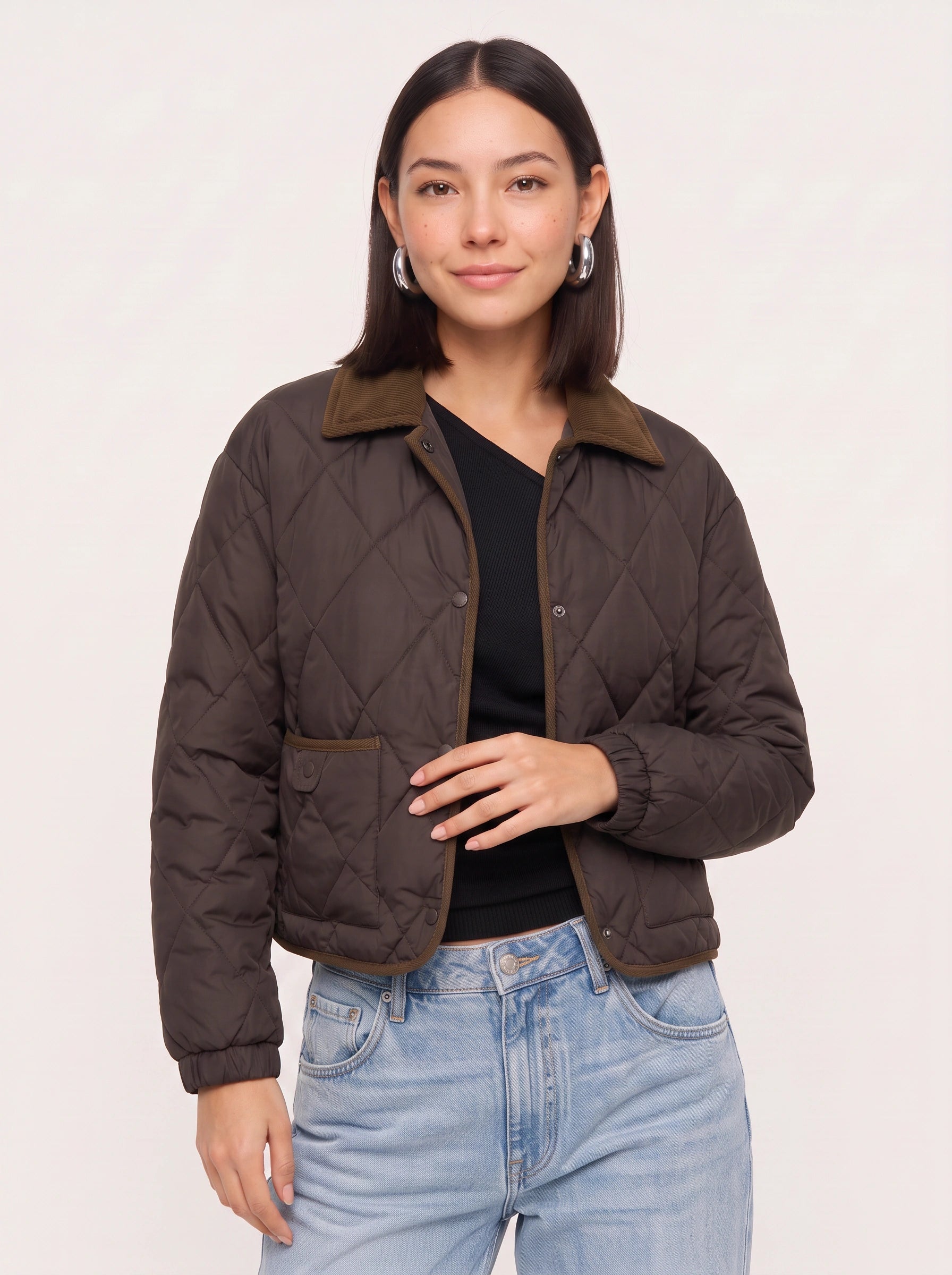 Quiltrend Diamond Quilted Cropped Puffer Jacket – Women Corduroy Collar Winter Outerwear Casual Streetwear Coat