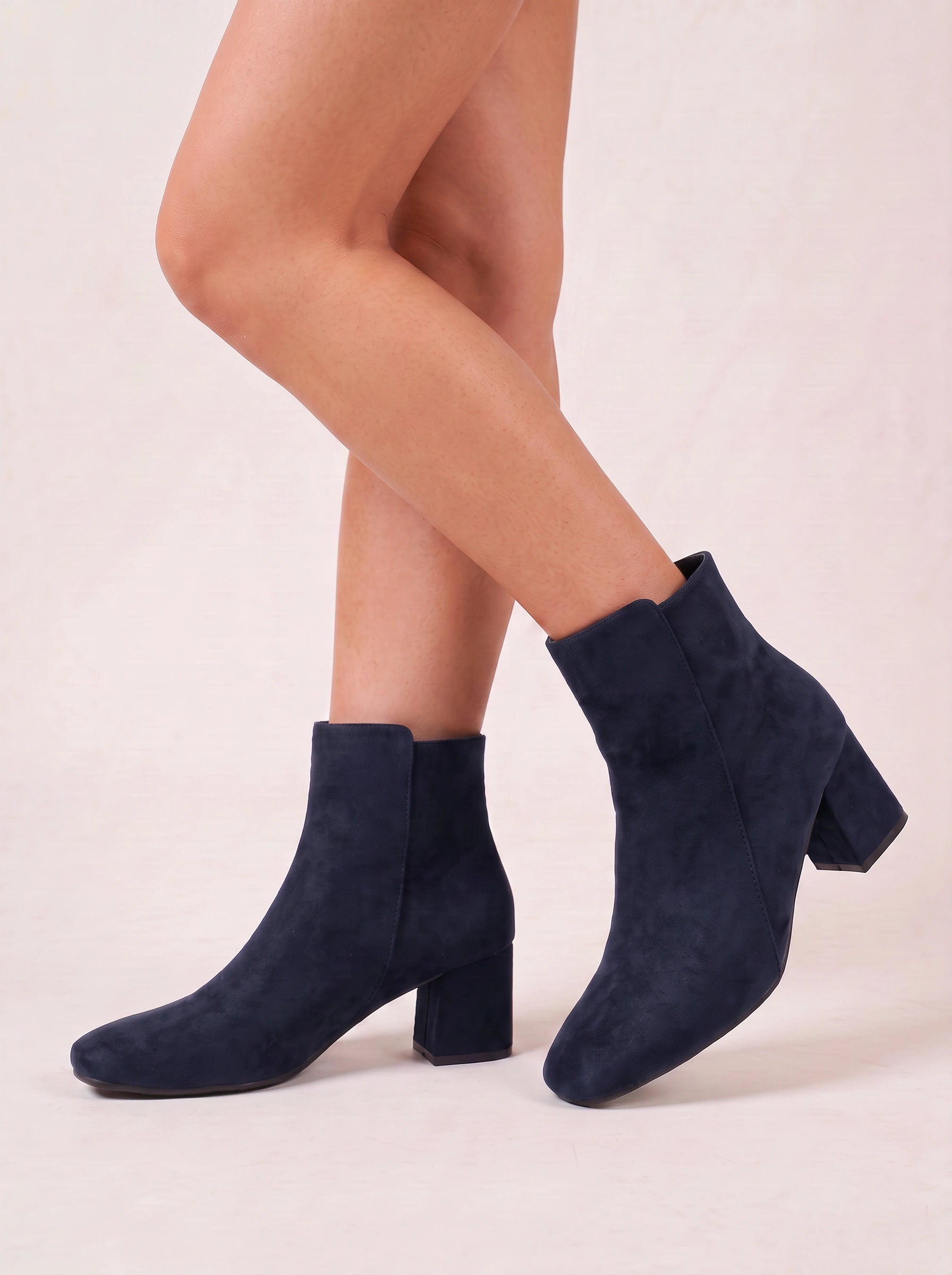 Blockara Suede Chelsea Ankle Boots – Women Block Heel Boots Chelsea Ankle Boots Orthopedic Arch Support
