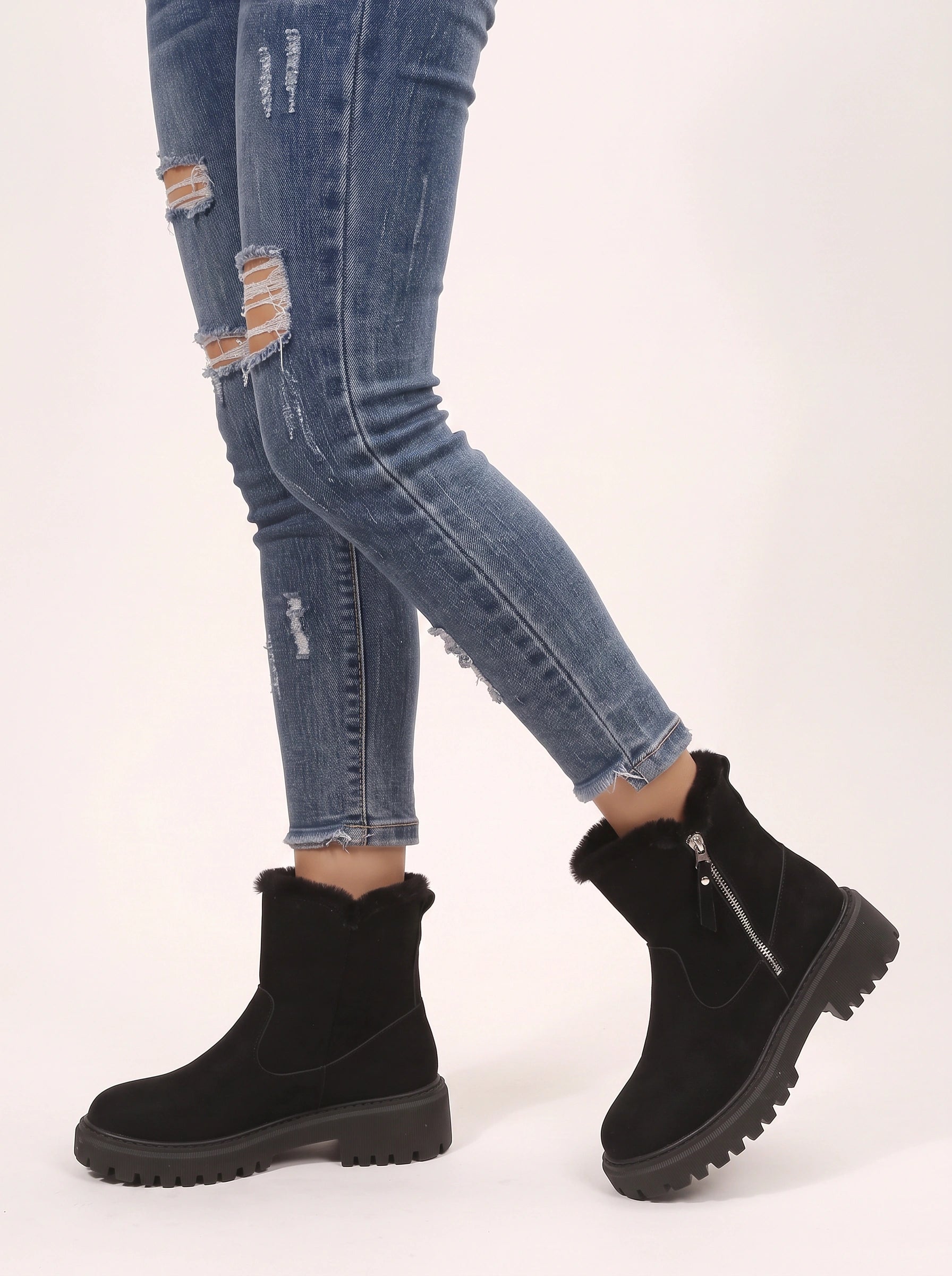Traxine Faux Fur Ankle Boots – Women Winter Lug Sole Zip Chelsea Platform Chunky Boots