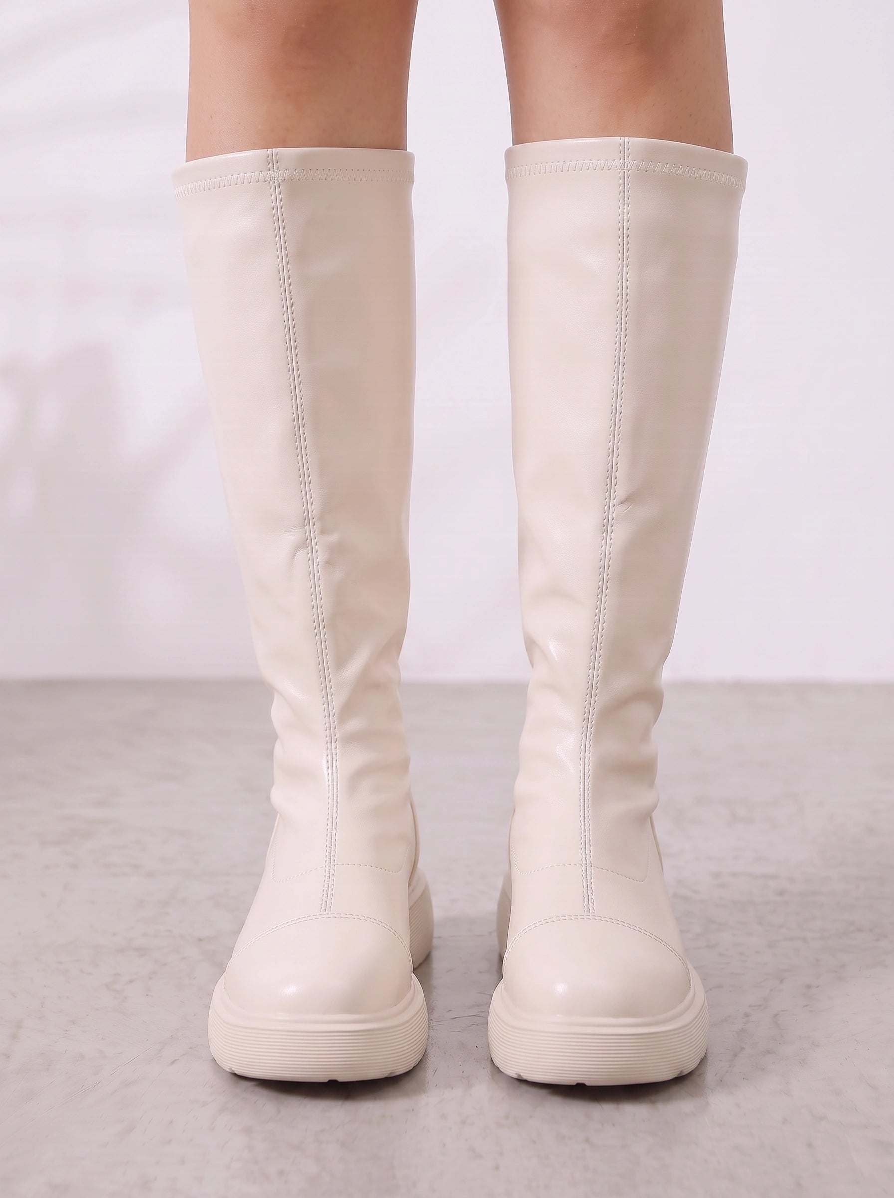 Ossira Stretch Knee-High Platform Boots – Chunky Sole Chelsea Women Streetwear Casual Everyday Boots