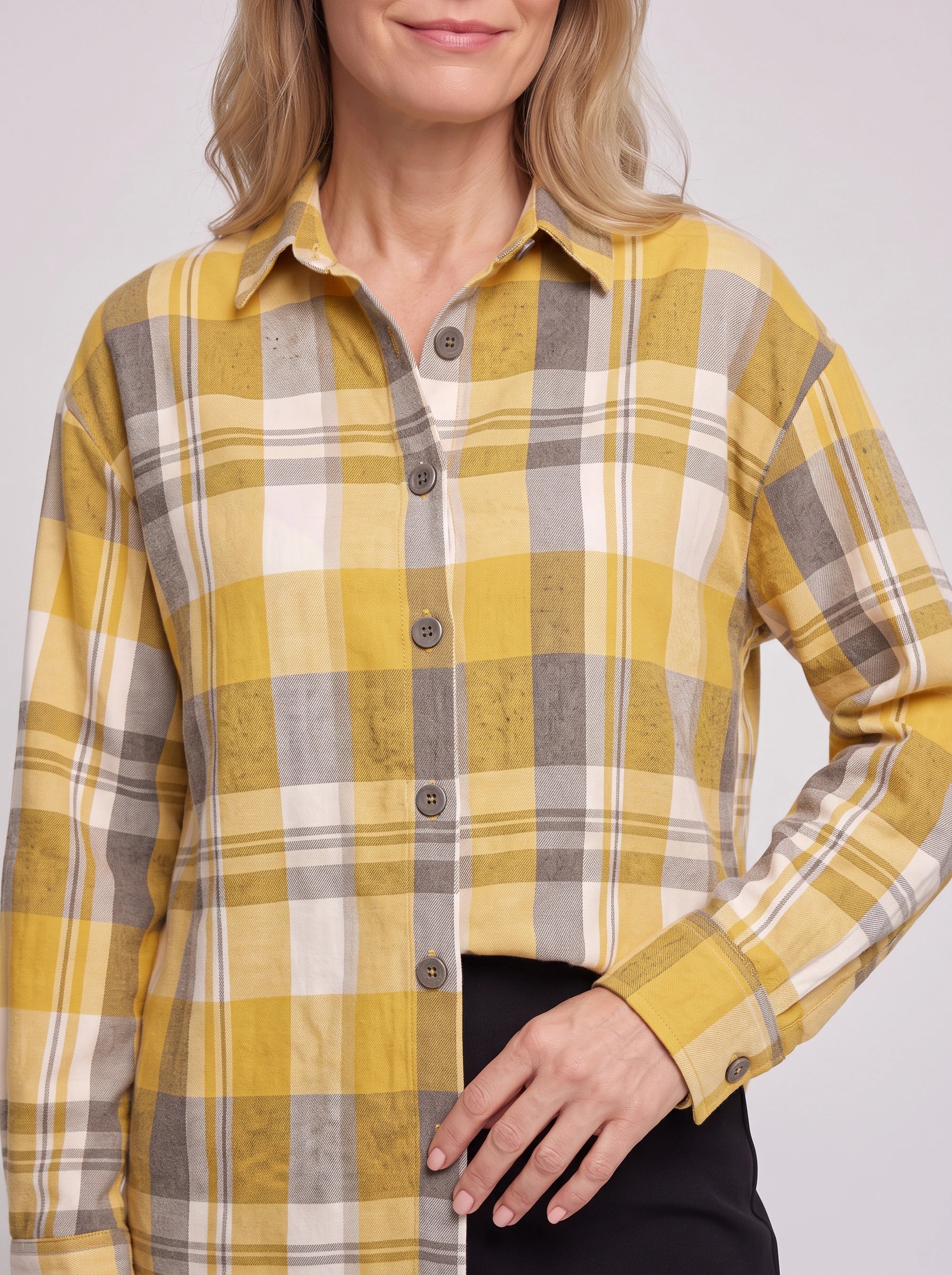 Gridara Oversized Button-Down Shirt – Plaid Blouse Women Long Sleeve Casual Relaxed Fit Collared Shirt