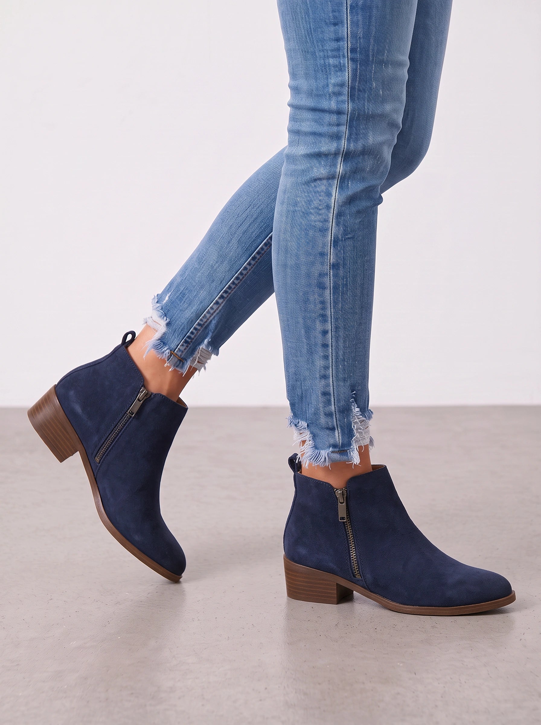 Cognato Leather Ankle Boots – Women Side Zip Kitten Heels Casual Office Work Smart Leather Ankle Boots