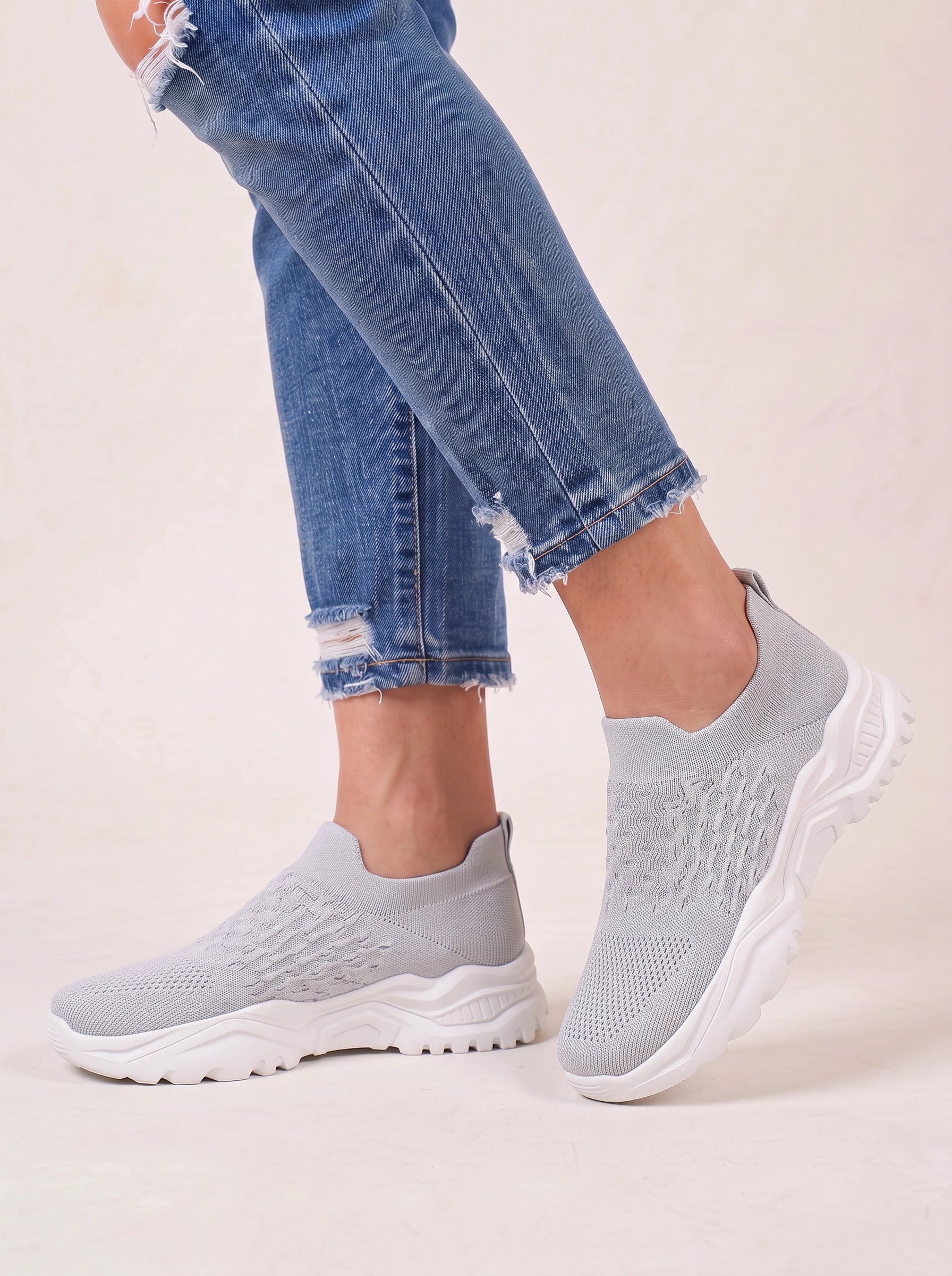 Sockwave Knit Slip-On Sneakers – Women Chunky Platform Walking Comfort Athletic Casual Sneakers