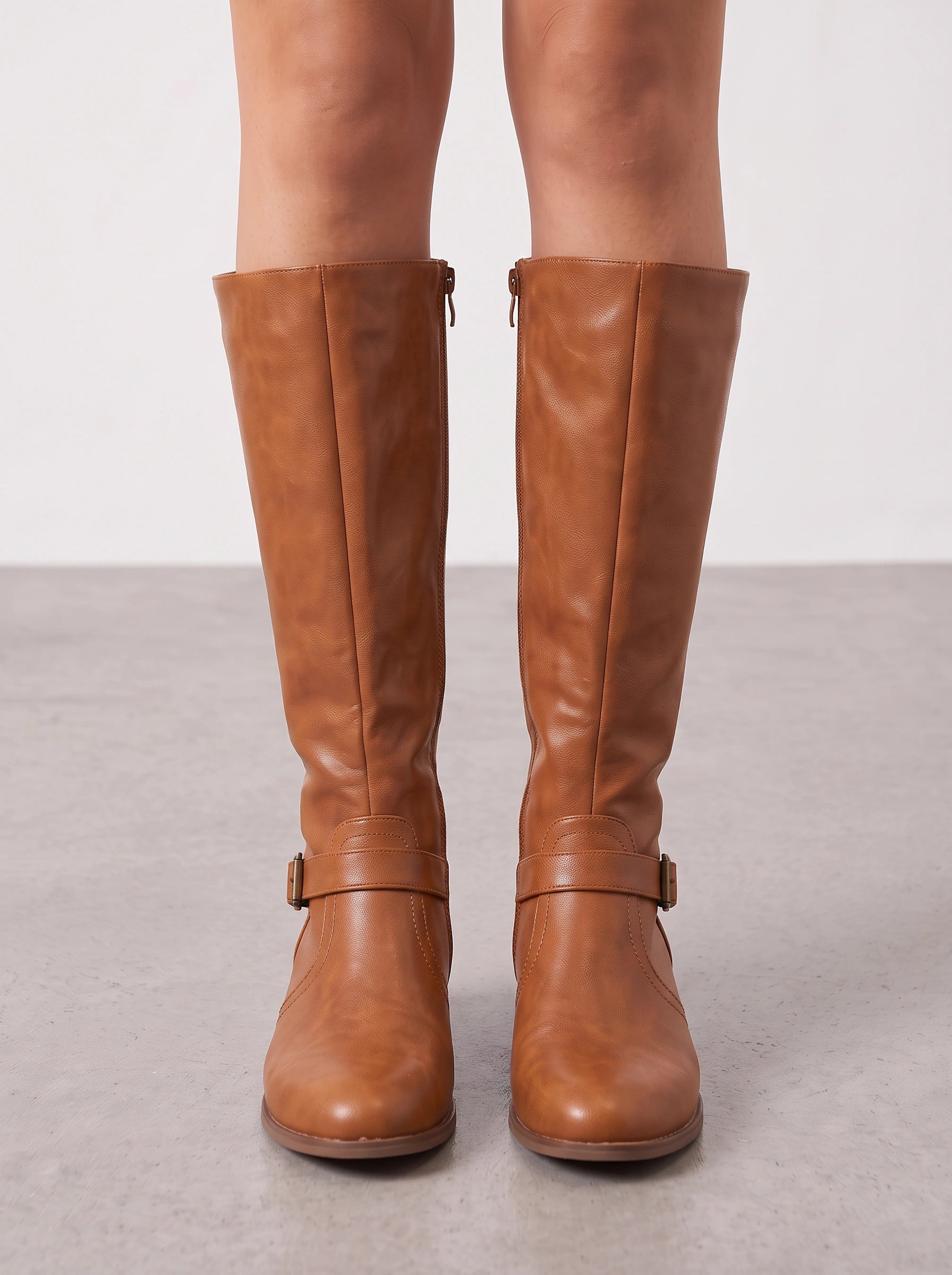 Bottes cavalières montantes Tanwen - bottes d'automne et d'hiver pour femme en cuir, bride à boucle, talon carré, style équestre