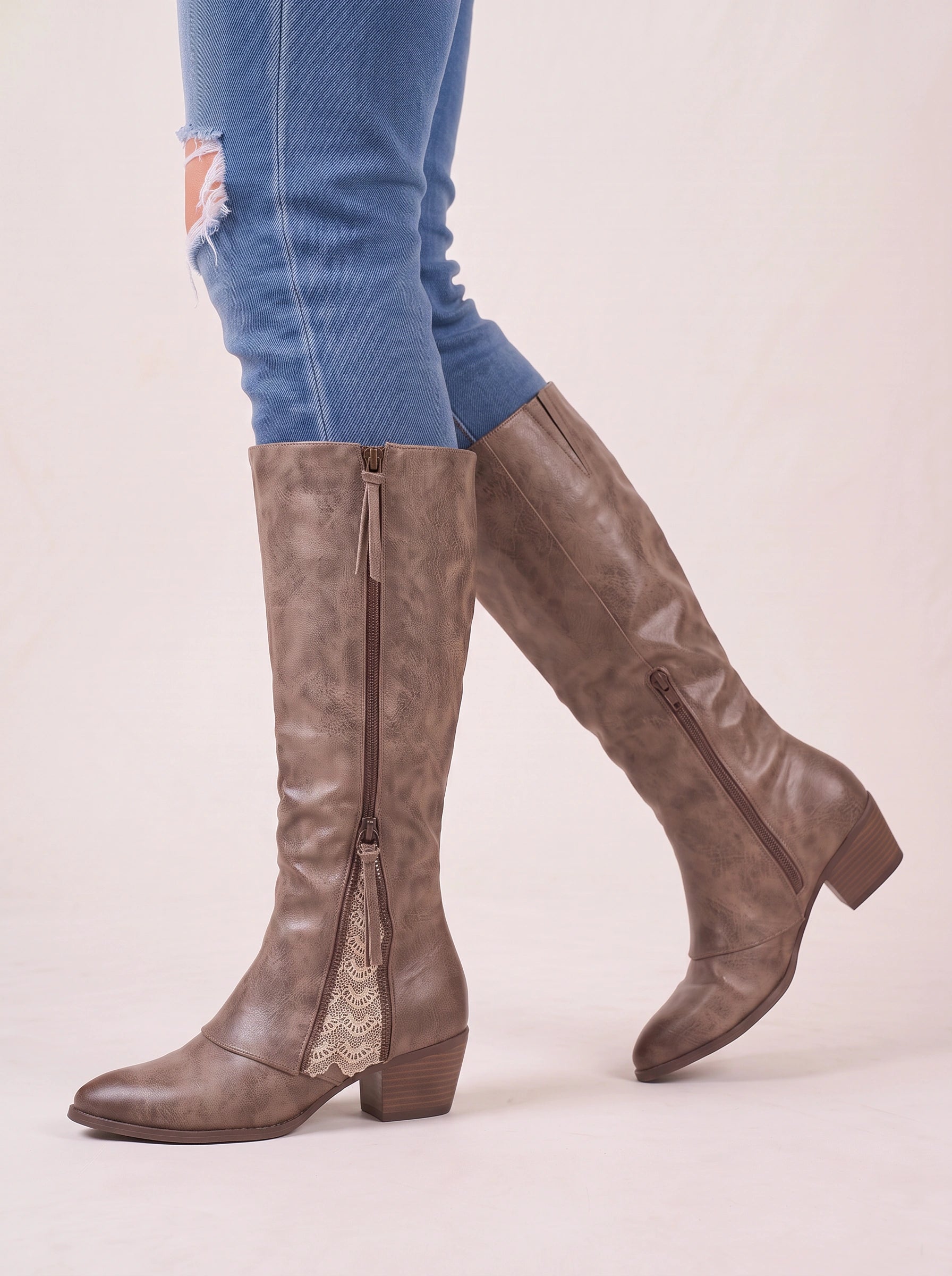 Ombeline bottes hautes en daim jusqu'au genou - bottes hautes en daim pour femme, talon bas, détail à lacets, style western et équestre