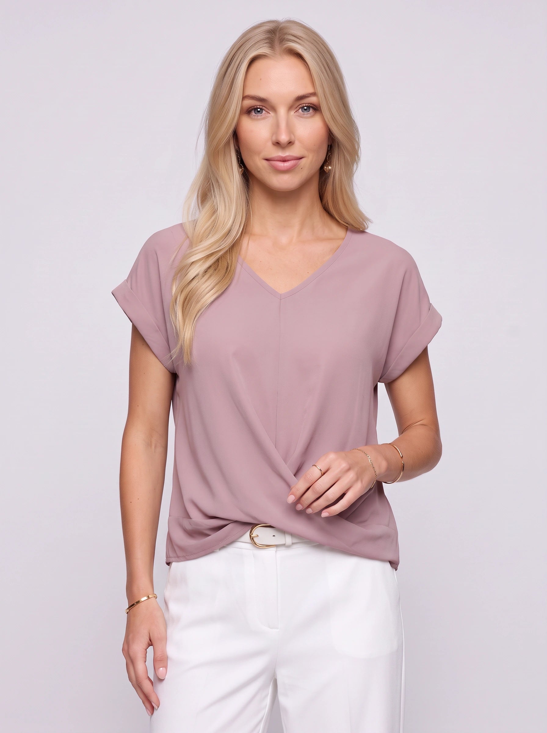 Blouse à col V et devant torsadé Riparo – Haut polyvalent pour femme, coupe décontractée et drapée, manches courtes, style casual, travail et bureau
