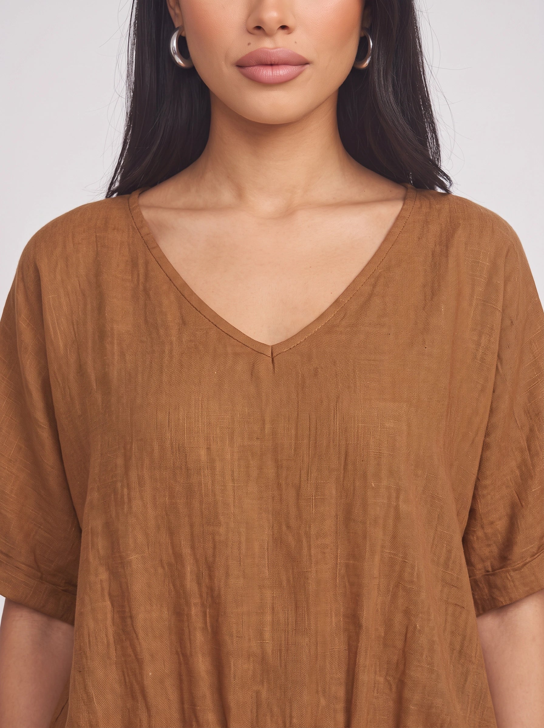 Top Terama à ourlet smocké et encolure en V – Femme, coupe décontractée oversize, vêtement d’intérieur casual à manches courtes