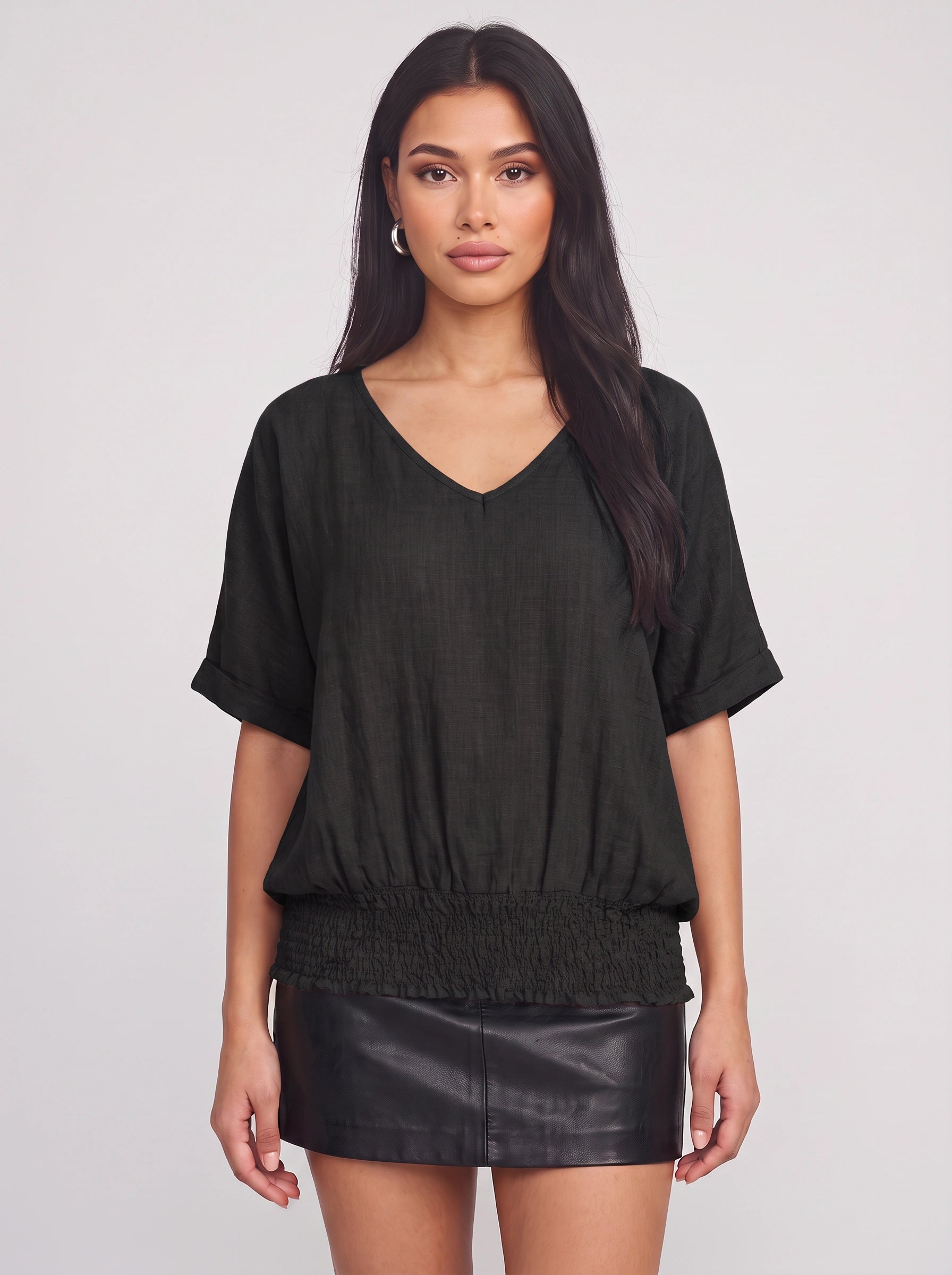Top Terama à ourlet smocké et encolure en V – Femme, coupe décontractée oversize, vêtement d’intérieur casual à manches courtes