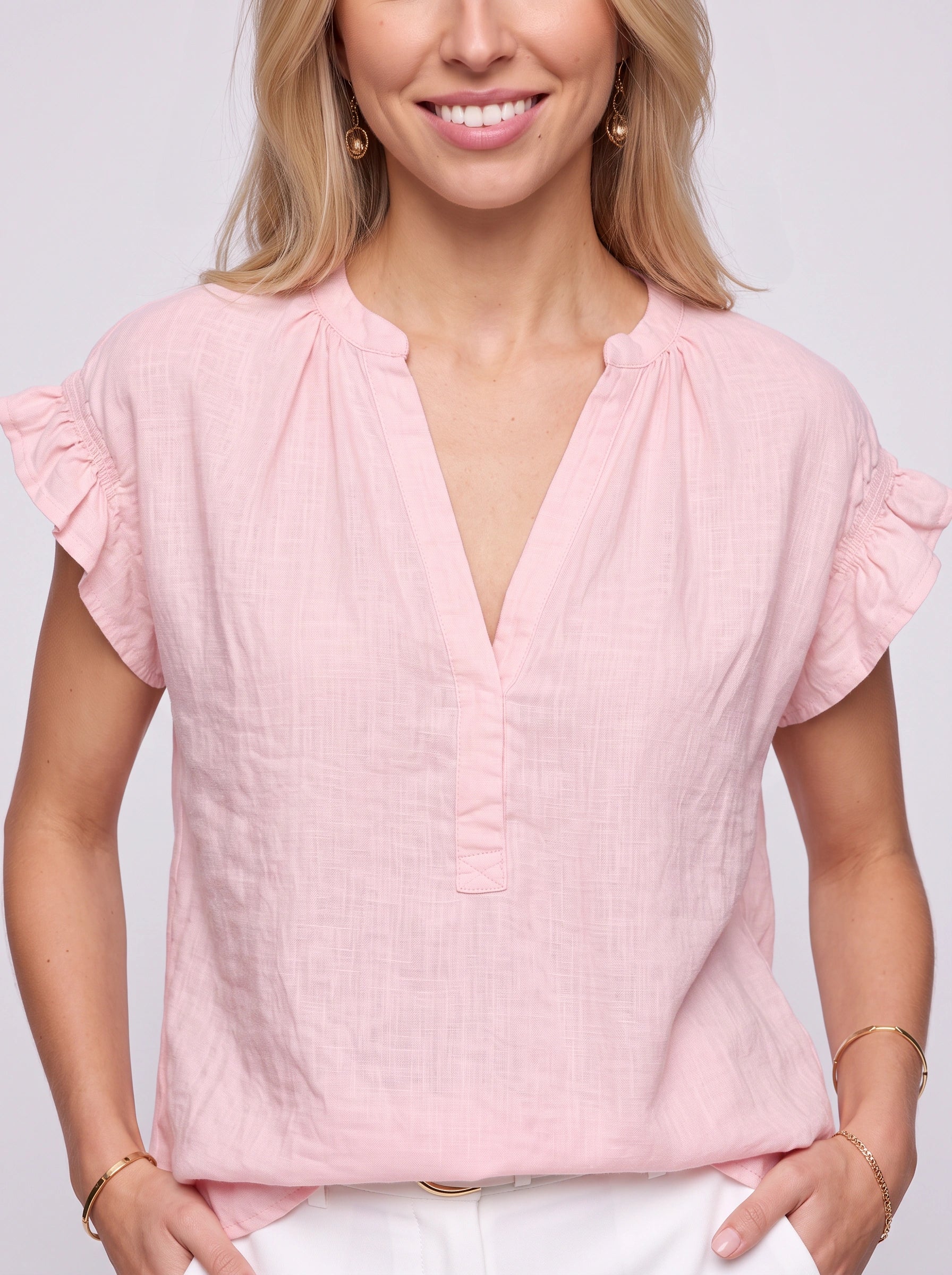 Blouse Ruffini à manches volantées et encolure en V – Blouse en lin pour femme, haut casual d’été à coupe décontractée