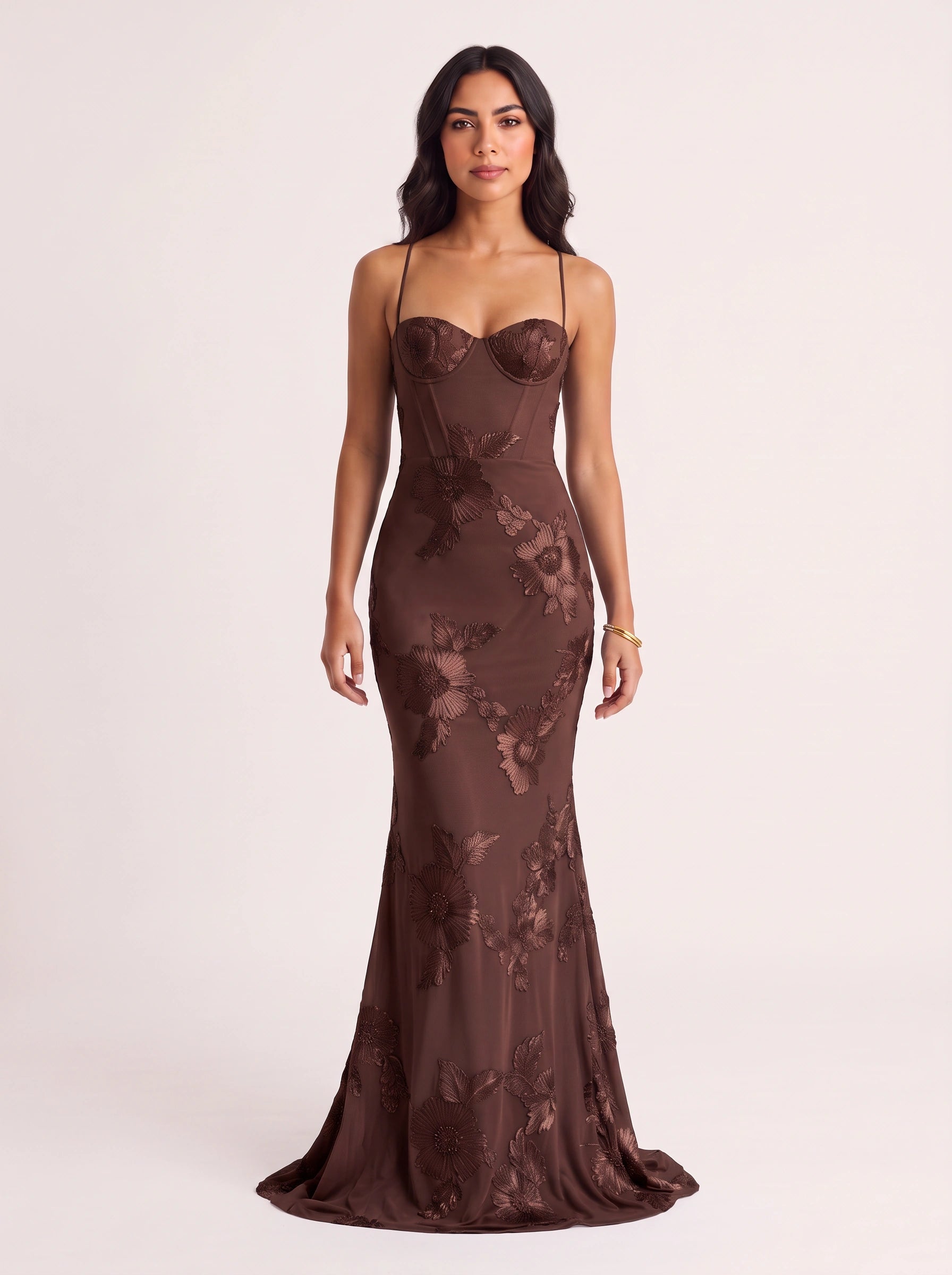 Robe longue corsetée brodée Floryn - Robe de soirée sirène fleurie, élégante, pour femme invitée à un mariage