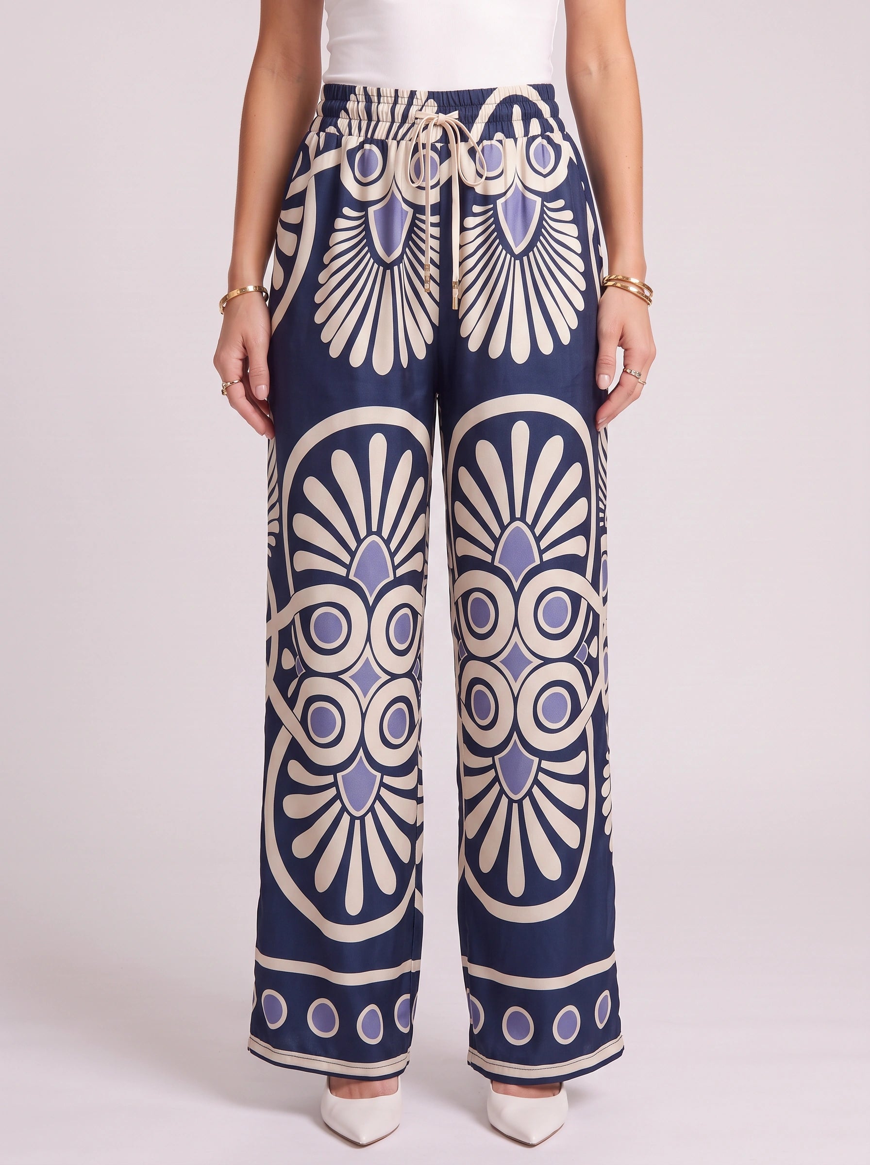 Pantalon imprimé médaillons à jambes larges et cordon de serrage - Pantalon palazzo satiné pour femme, coupe décontractée, style détente