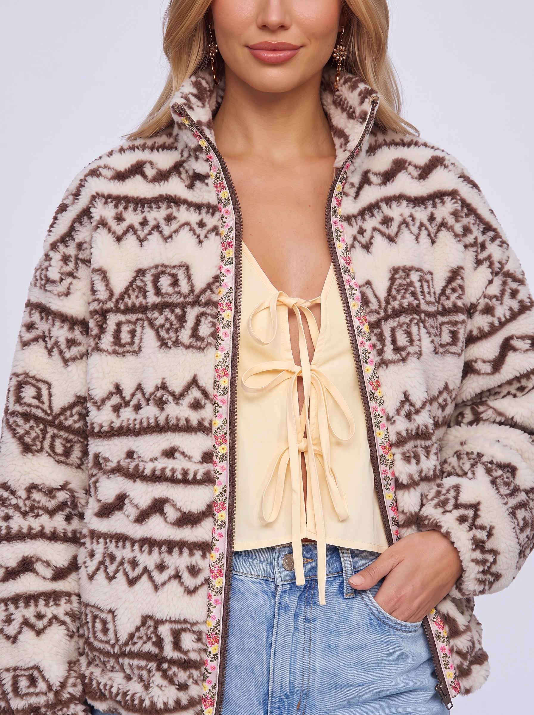 Veste polaire à motifs géométriques Tribalux - Veste décontractée zippée pour femmes, style aztèque rétro d'automne, marron et crème