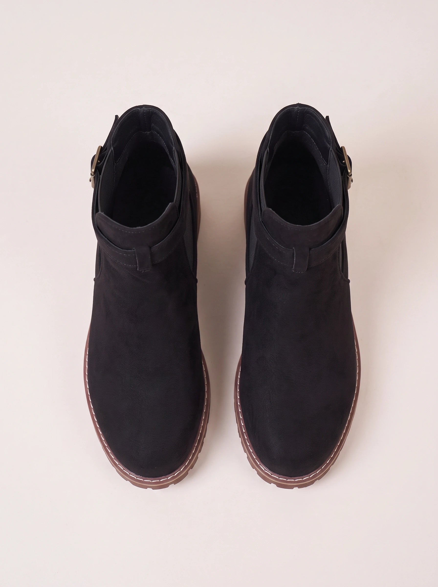 Bottines Chelsea Bucklow - Bottines noires en daim pour femme à semelle crantée et talon épais, pour l'automne