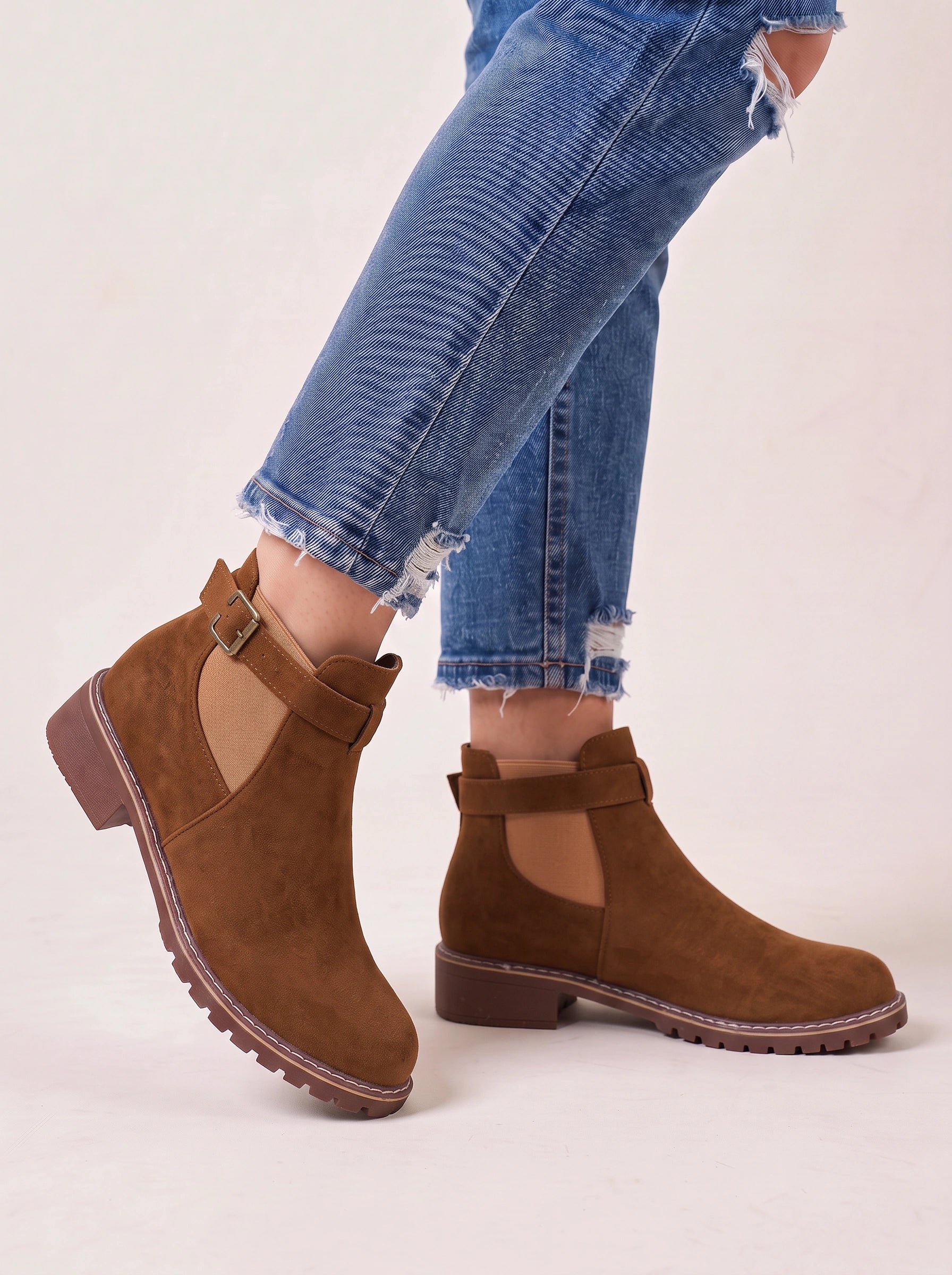 Bottines Chelsea Bucklow - Bottines noires en daim pour femme à semelle crantée et talon épais, pour l'automne