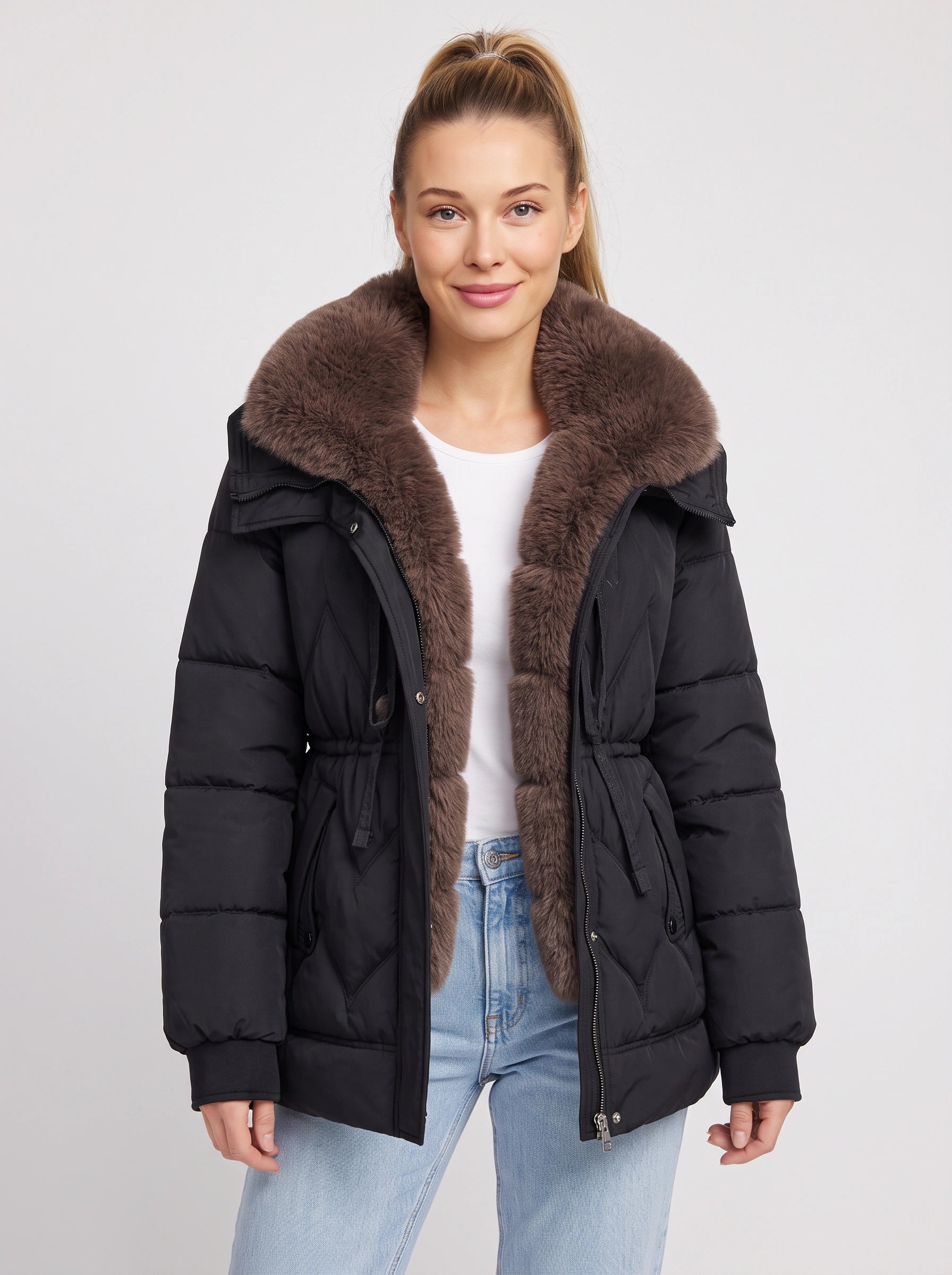 Doudoune ceinturée en fourrure Furmont - manteau noir pour femme, col en fausse fourrure, veste matelassée d’hiver