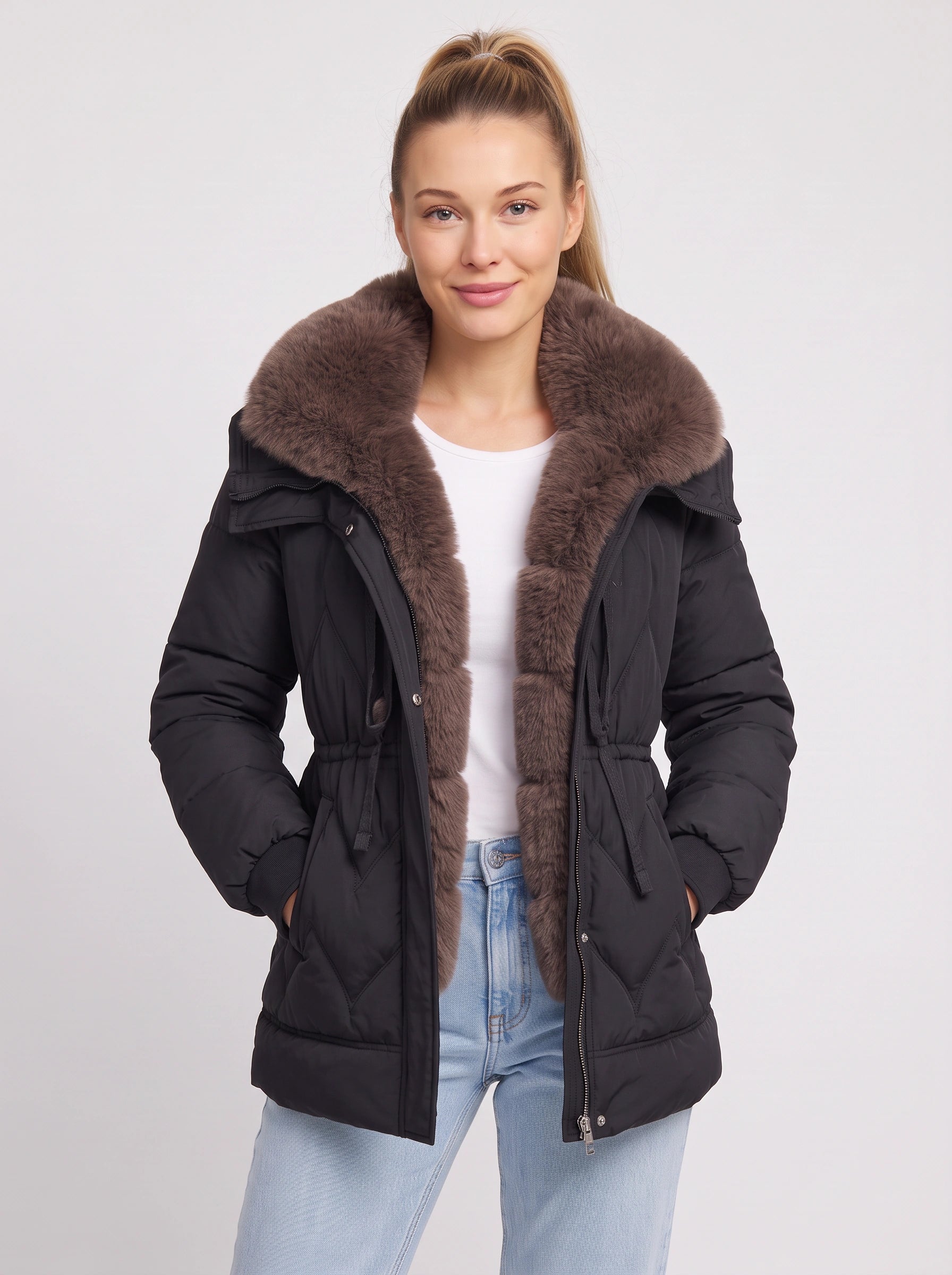 Doudoune ceinturée en fourrure Furmont - manteau noir pour femme, col en fausse fourrure, veste matelassée d’hiver