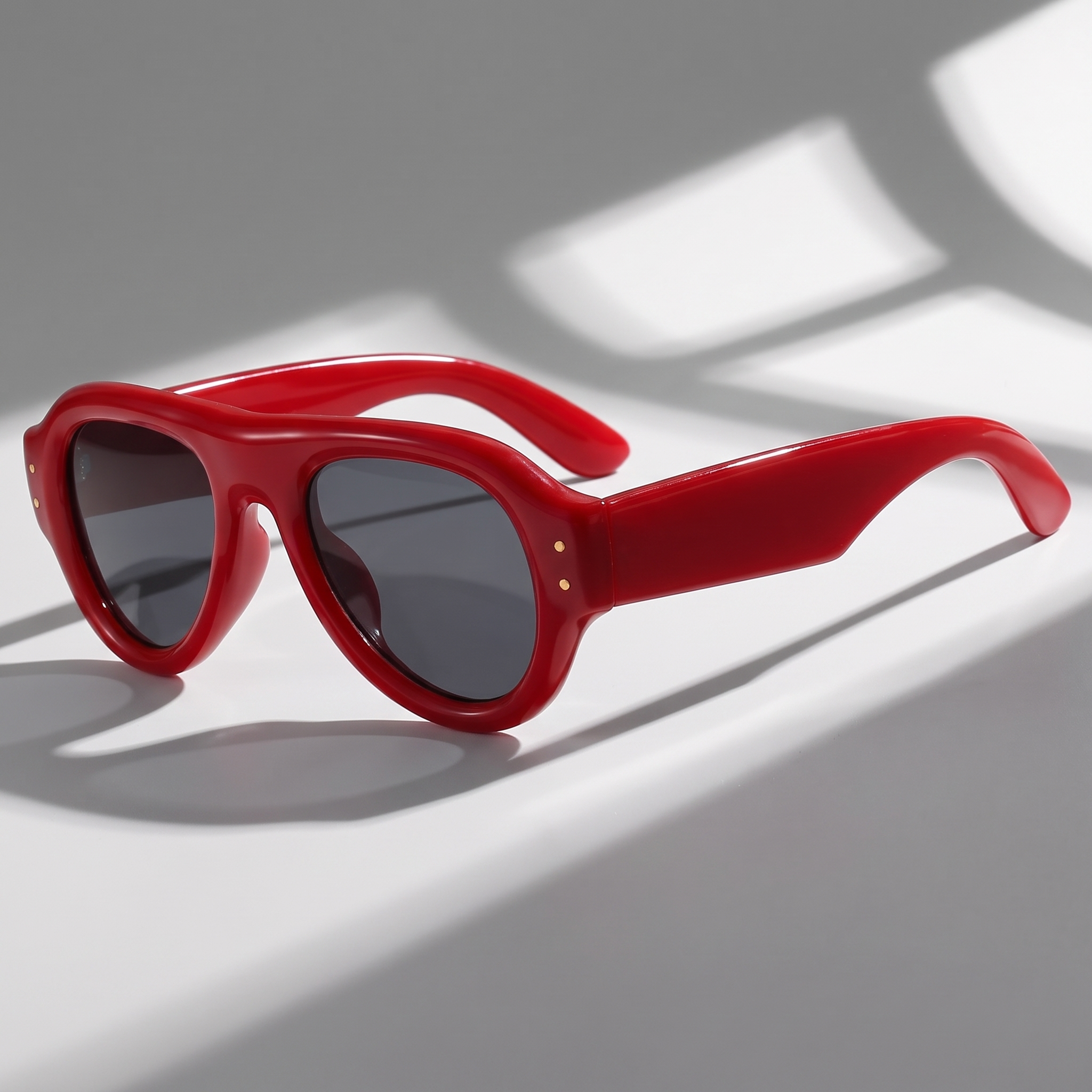 Rossima Oversized Aviator Sunglasses – Women Fashion Sunglasses Statement Eyewear Retro Bold Frame UV Protection Red Accessories
