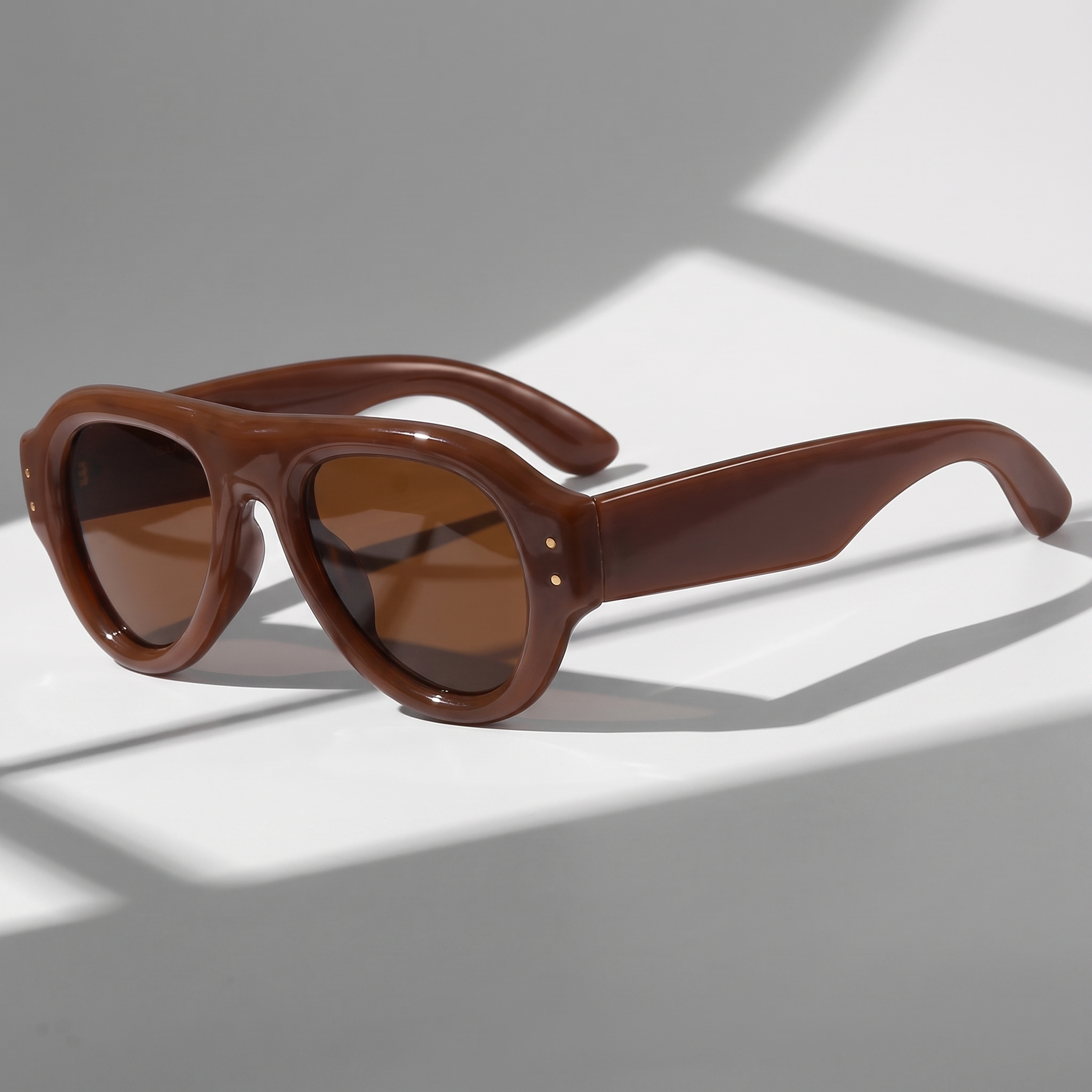 Rossima Oversized Aviator Sunglasses – Women Fashion Sunglasses Statement Eyewear Retro Bold Frame UV Protection Red Accessories