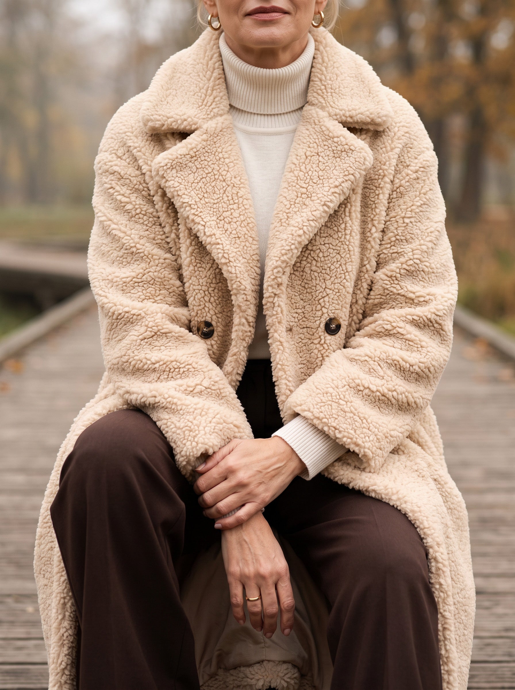 Manteau long effet peluche Riccio - manteau en fausse fourrure oversize pour femme, à boutons sur le devant, pour l'hiver