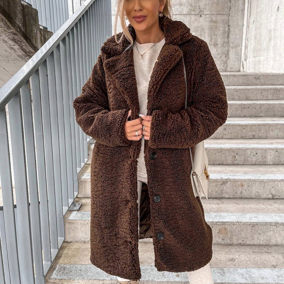 Manteau long en teddy Camelfluff - Veste ample décontractée pour femme, boutonnée sur le devant, style urbain, vêtement d’extérieur d’automne